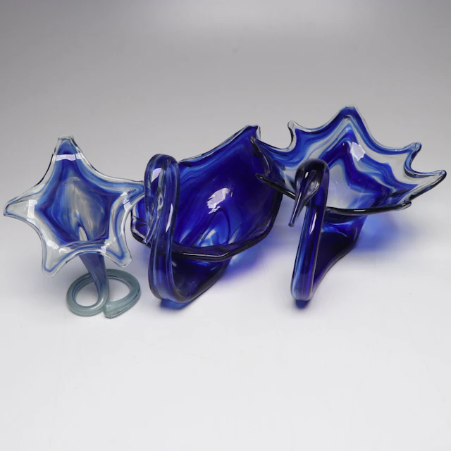 Vintage Sooner Style Cobalt and Clear Glass Swans with Star Vase