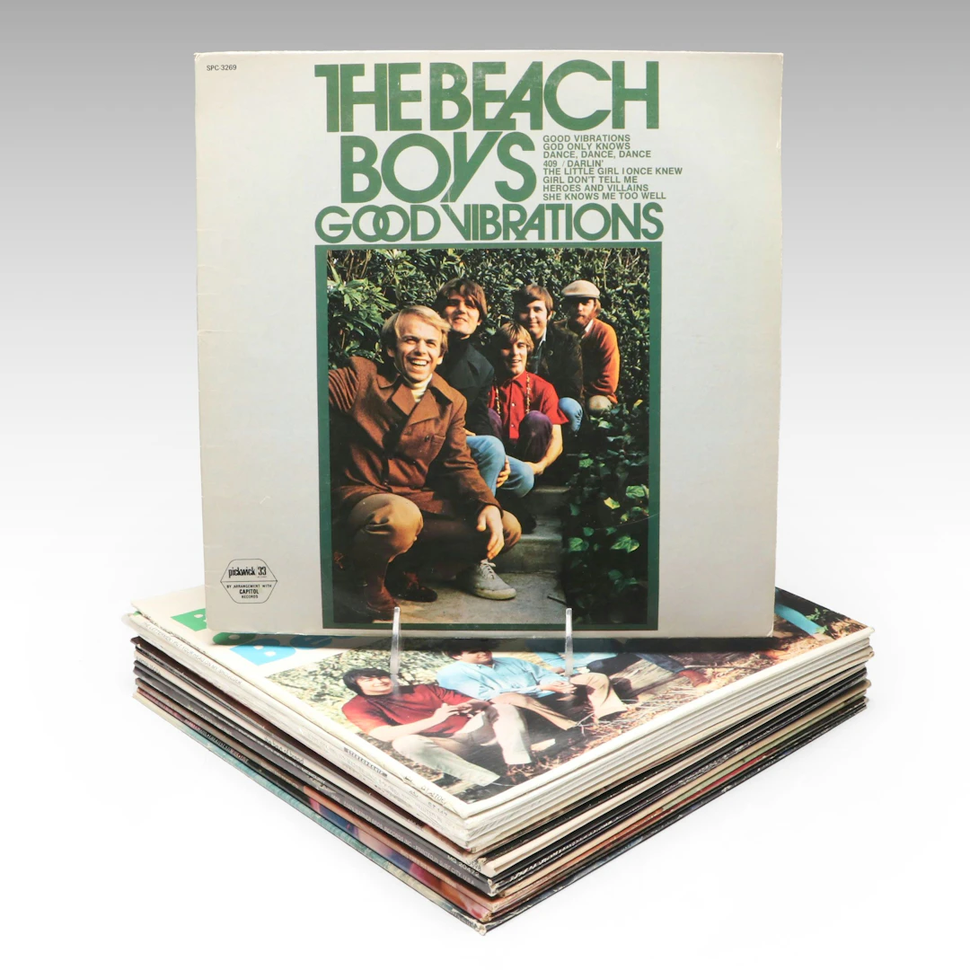 Johnny Mathis, Frank Sinatra, James Taylor, and More Vinyl Record Albums