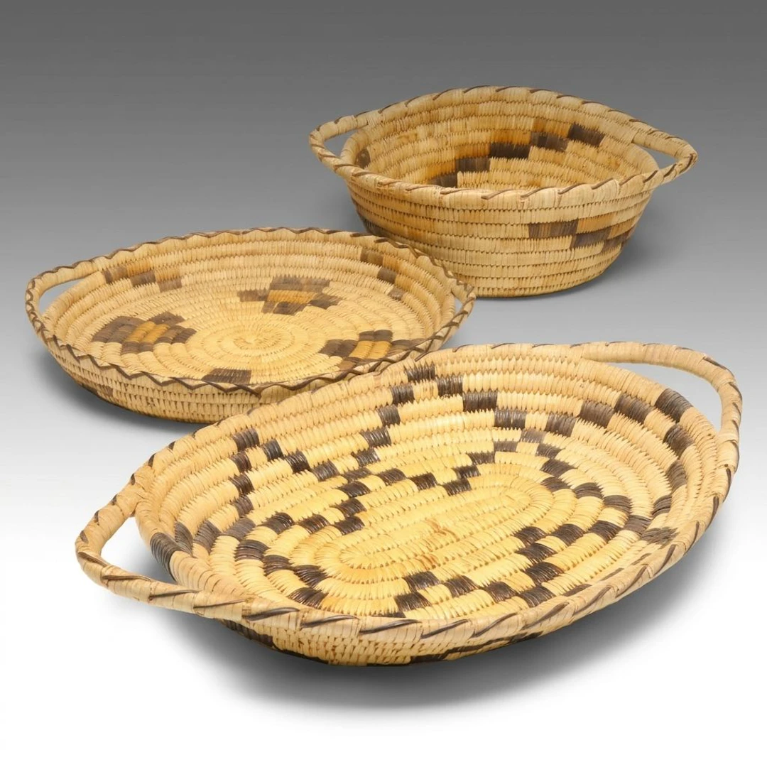 Tohono O'odham Handwoven Beargrass and Devil's Claw Basketry