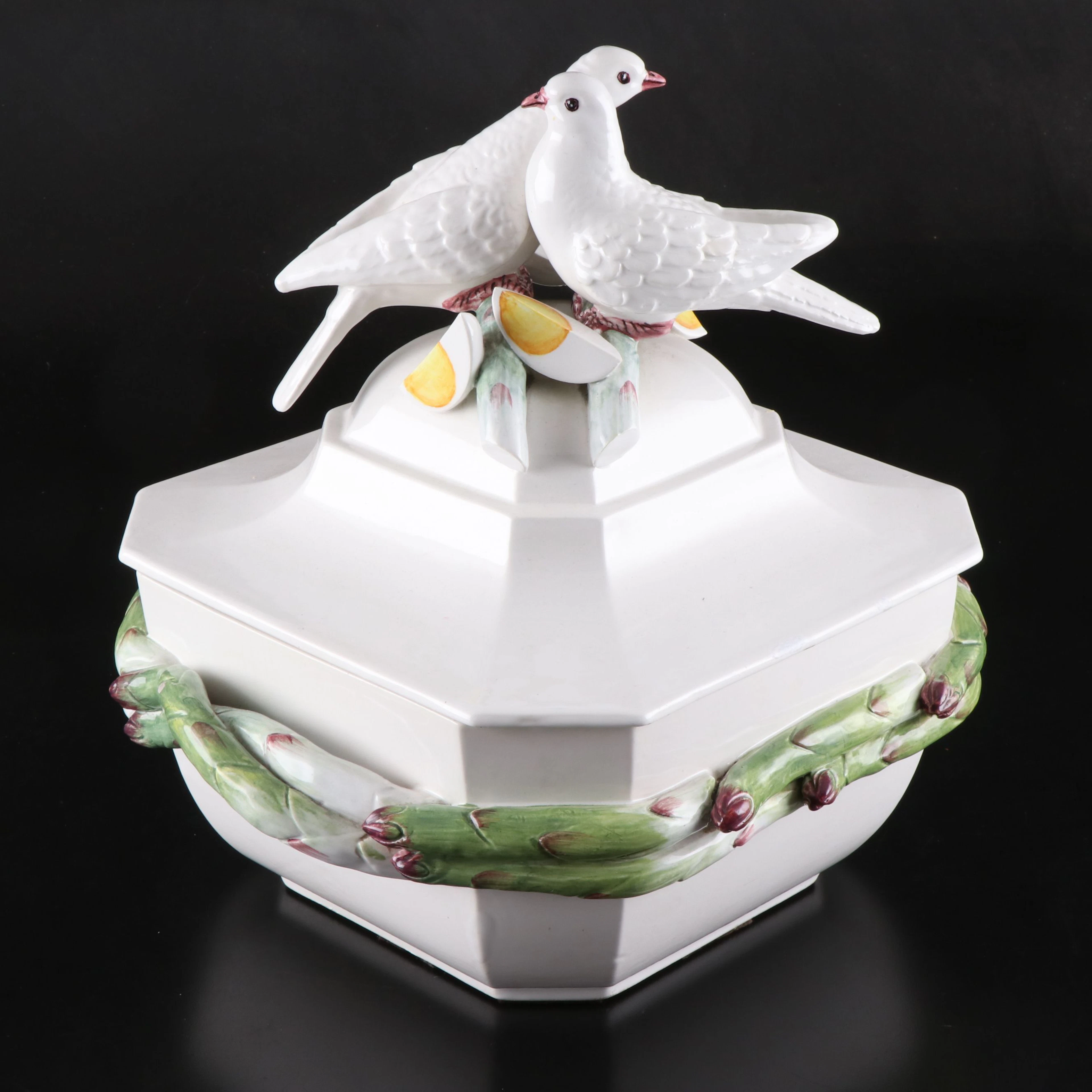 Costa Italian Ceramic Dove Lidded Serving Bowl, Mid to Late 20th Century