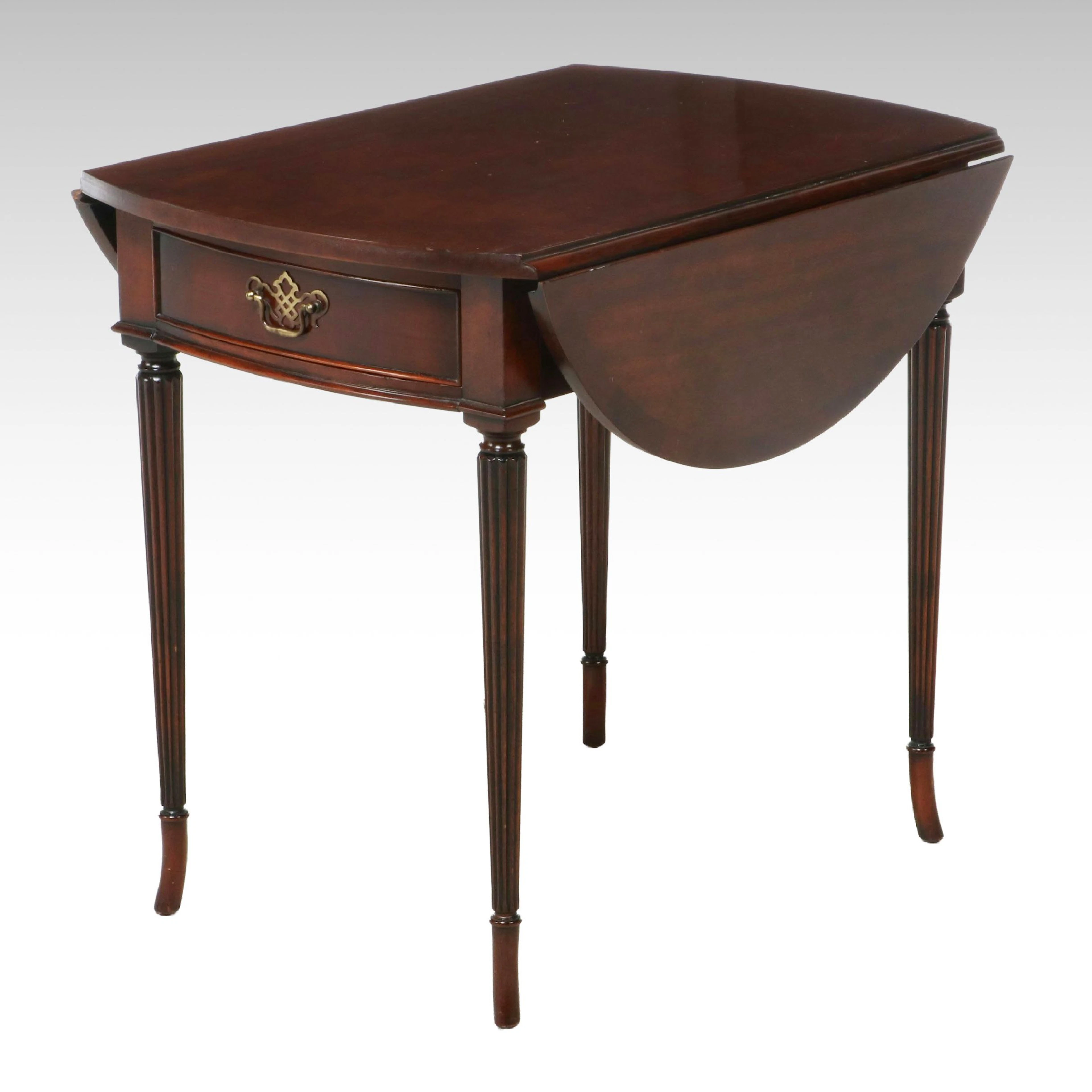 Fine Arts Furniture Co. Hepplewhite Style Drop-Leaf End Table