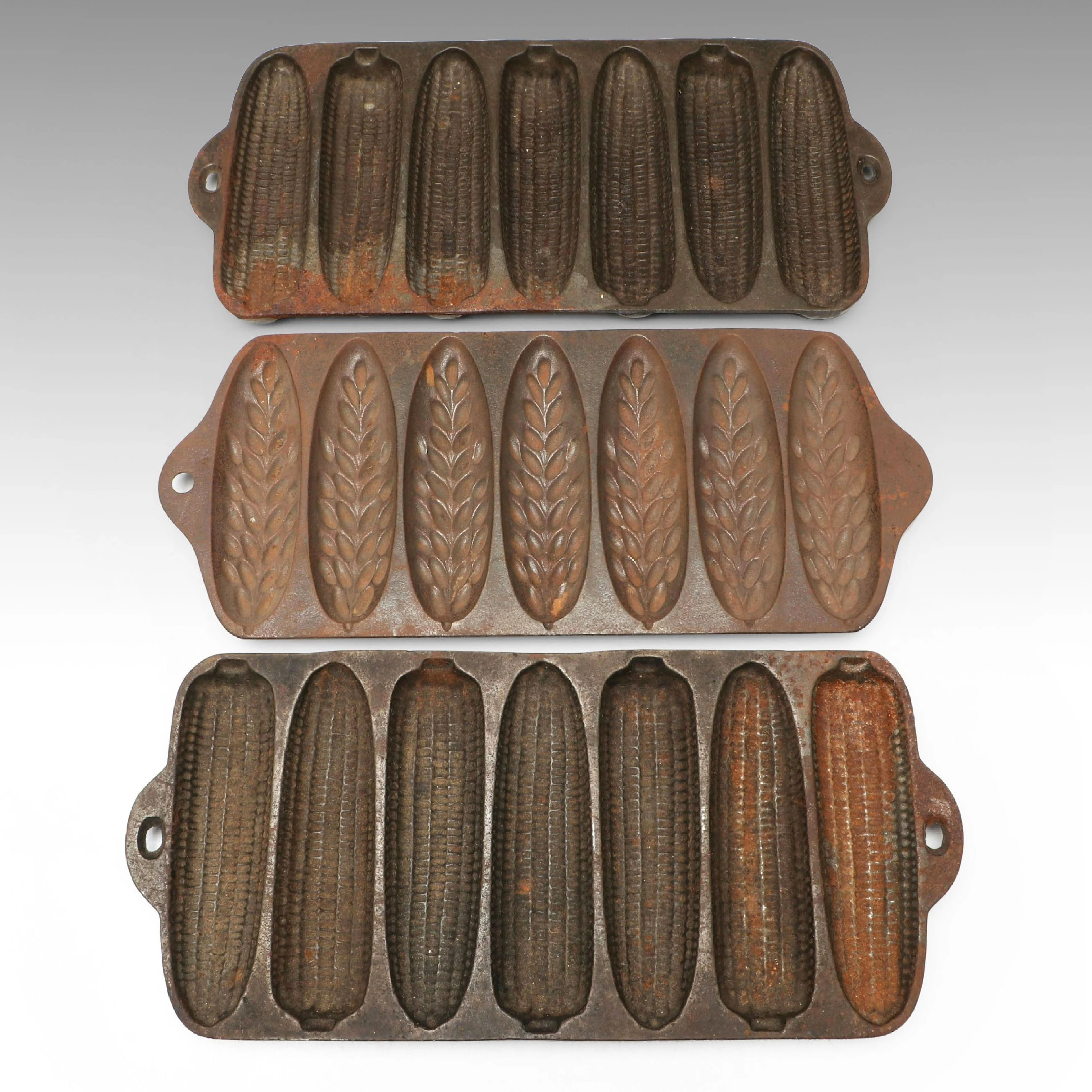 Griswold "Puritan" Wheat Stick Pan and Other Cast Iron Cornbread Pans