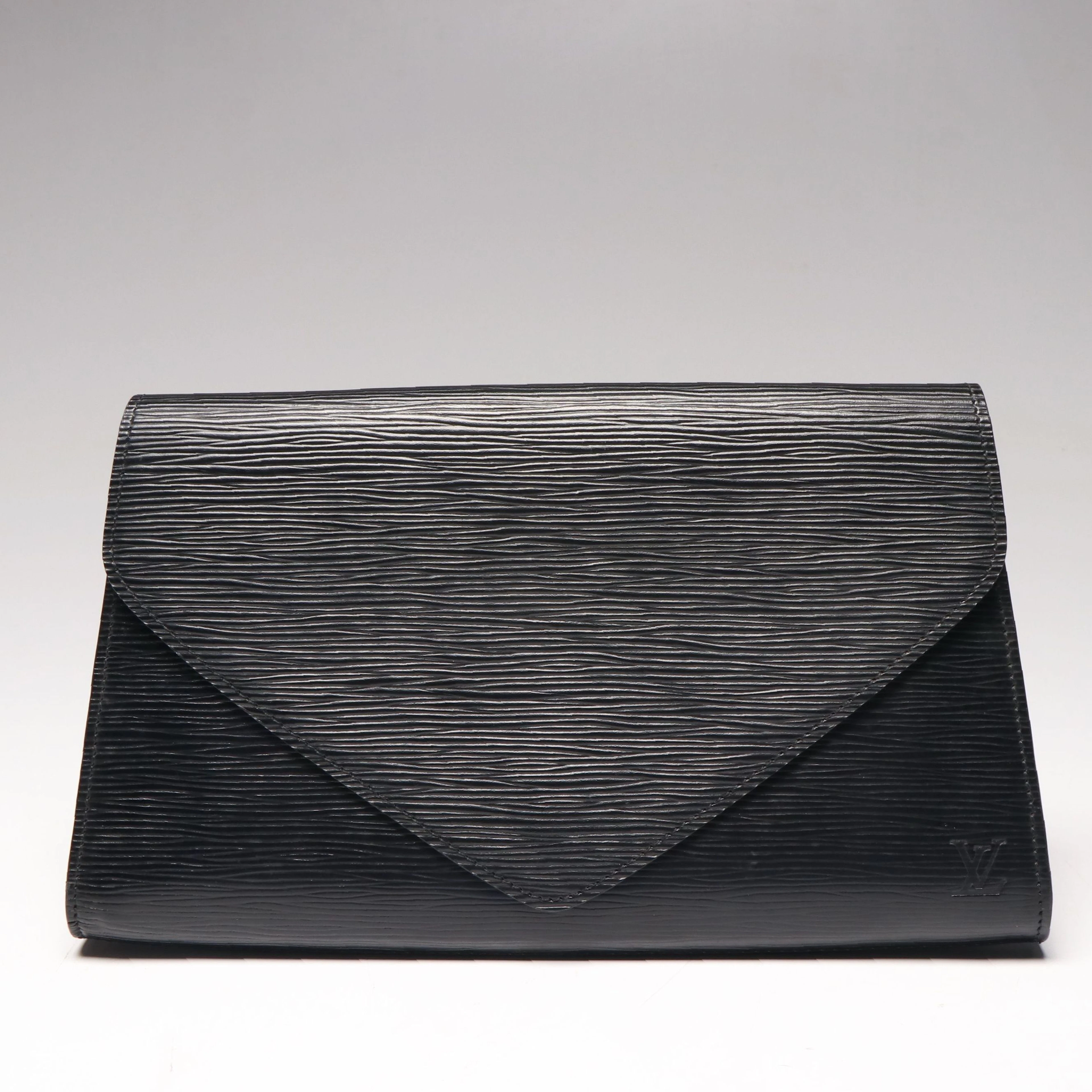 Louis Vuitton Art Deco Envelope Clutch Purse in Nero Epi Leather