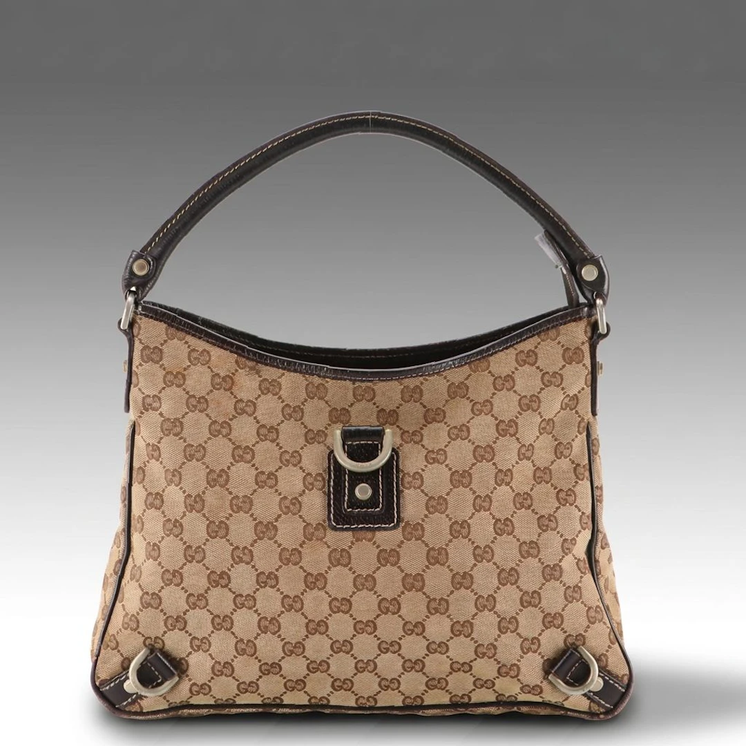 Gucci Abbey D-Ring Medium Hobo Bag in GG Canvas
