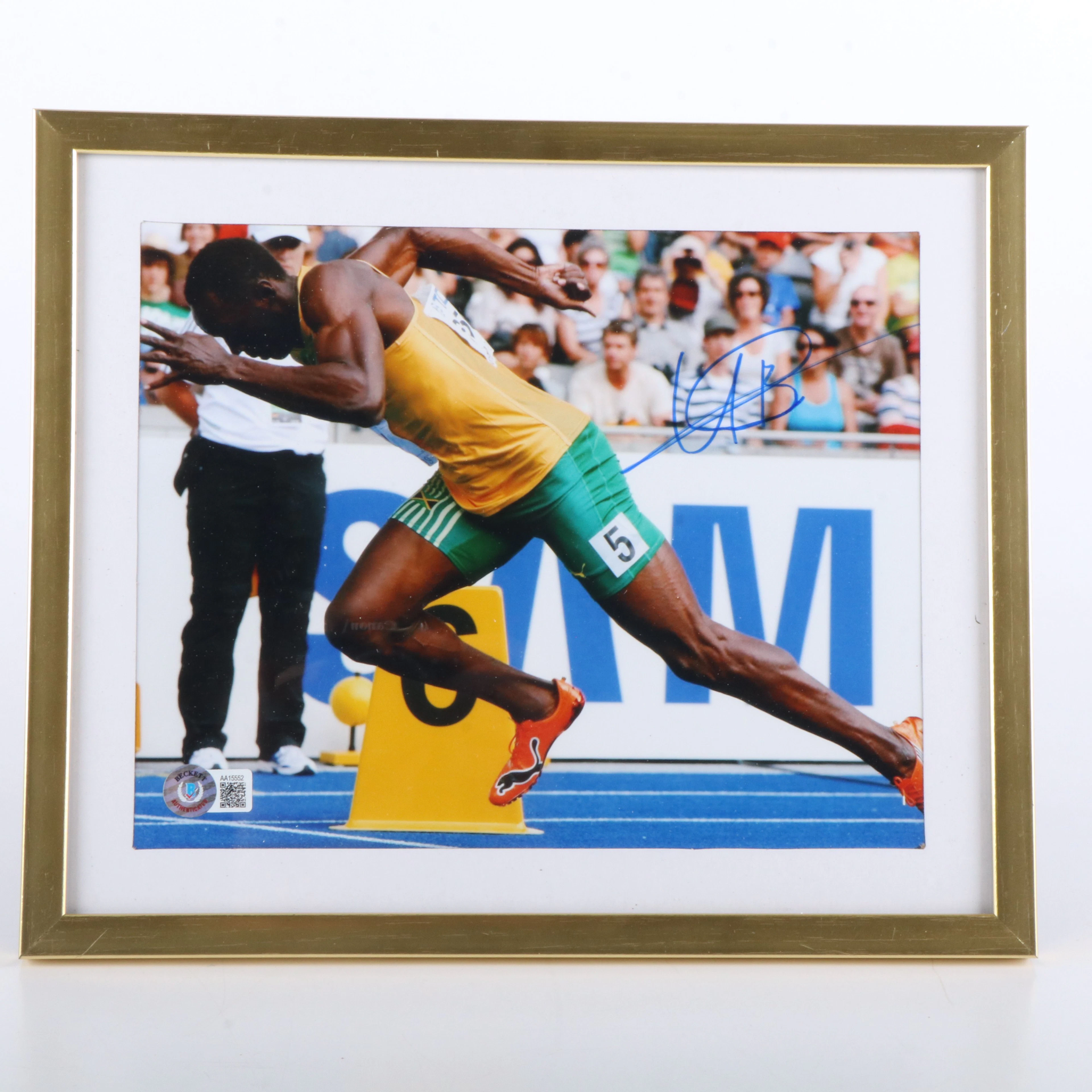 Usain Bolt Signed Photograph in Frame, Beckett
