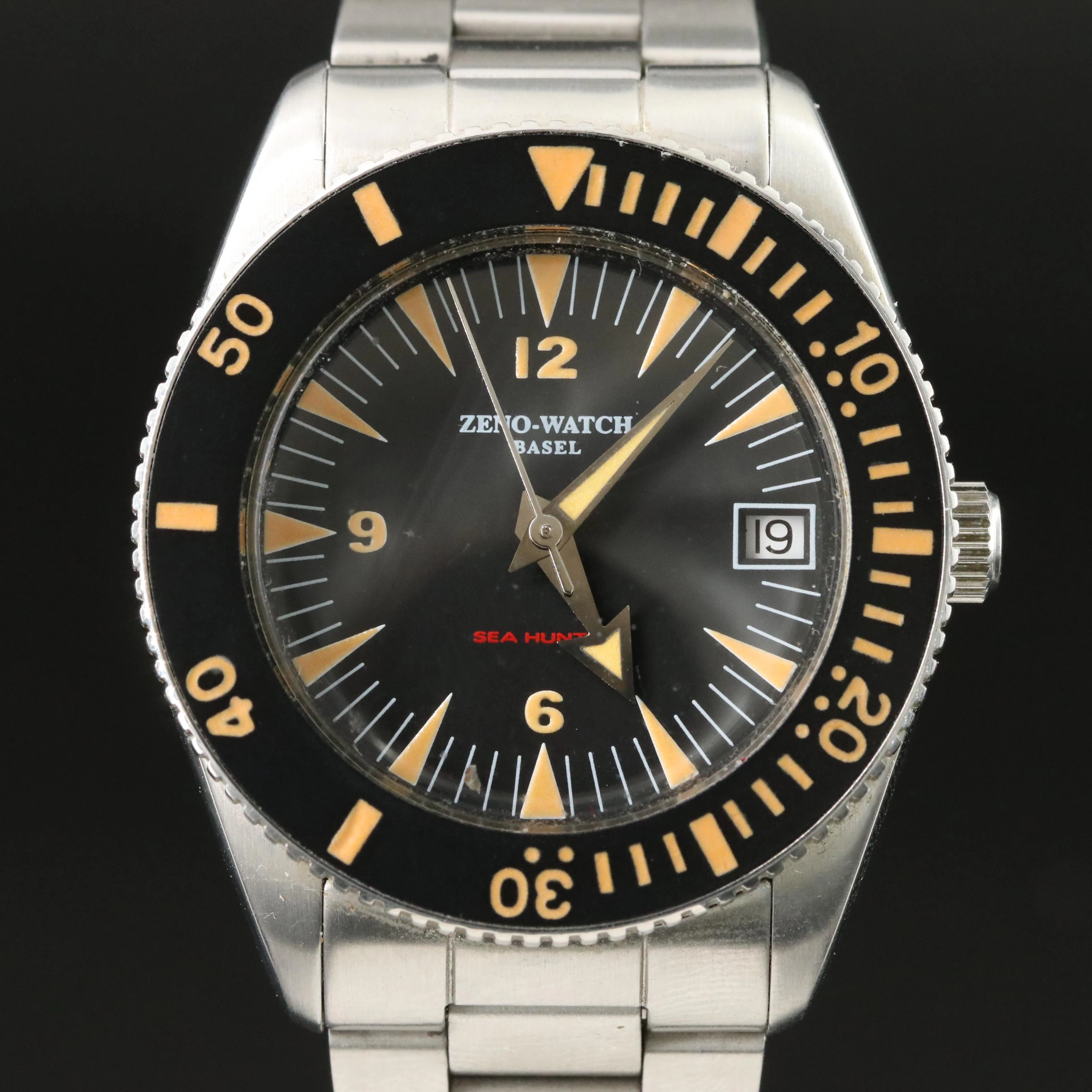 Zeno-Watch Basel Sea Hunter Date Watch