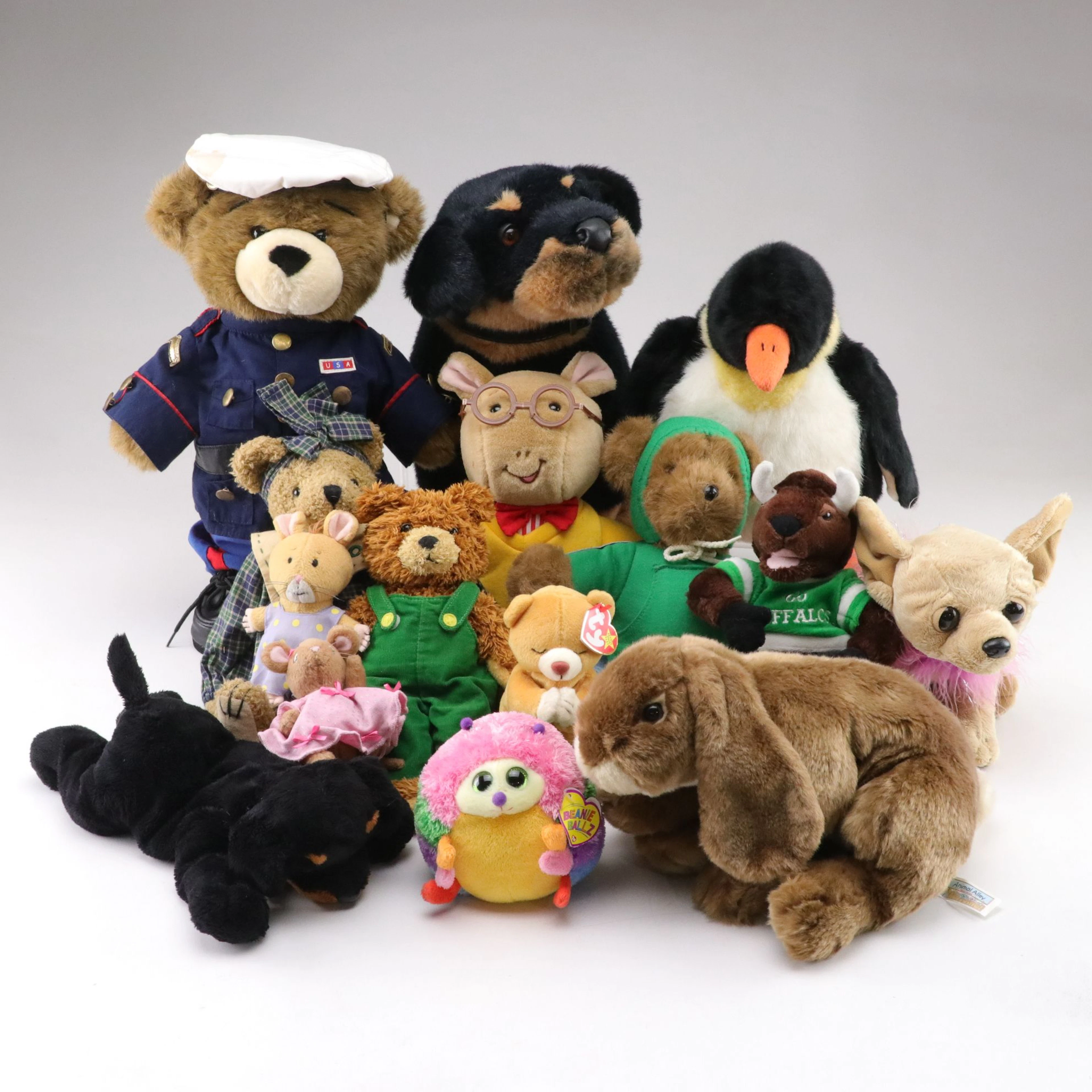 Collection of Plush Toys Featuring Ty Beanies Babies and Others