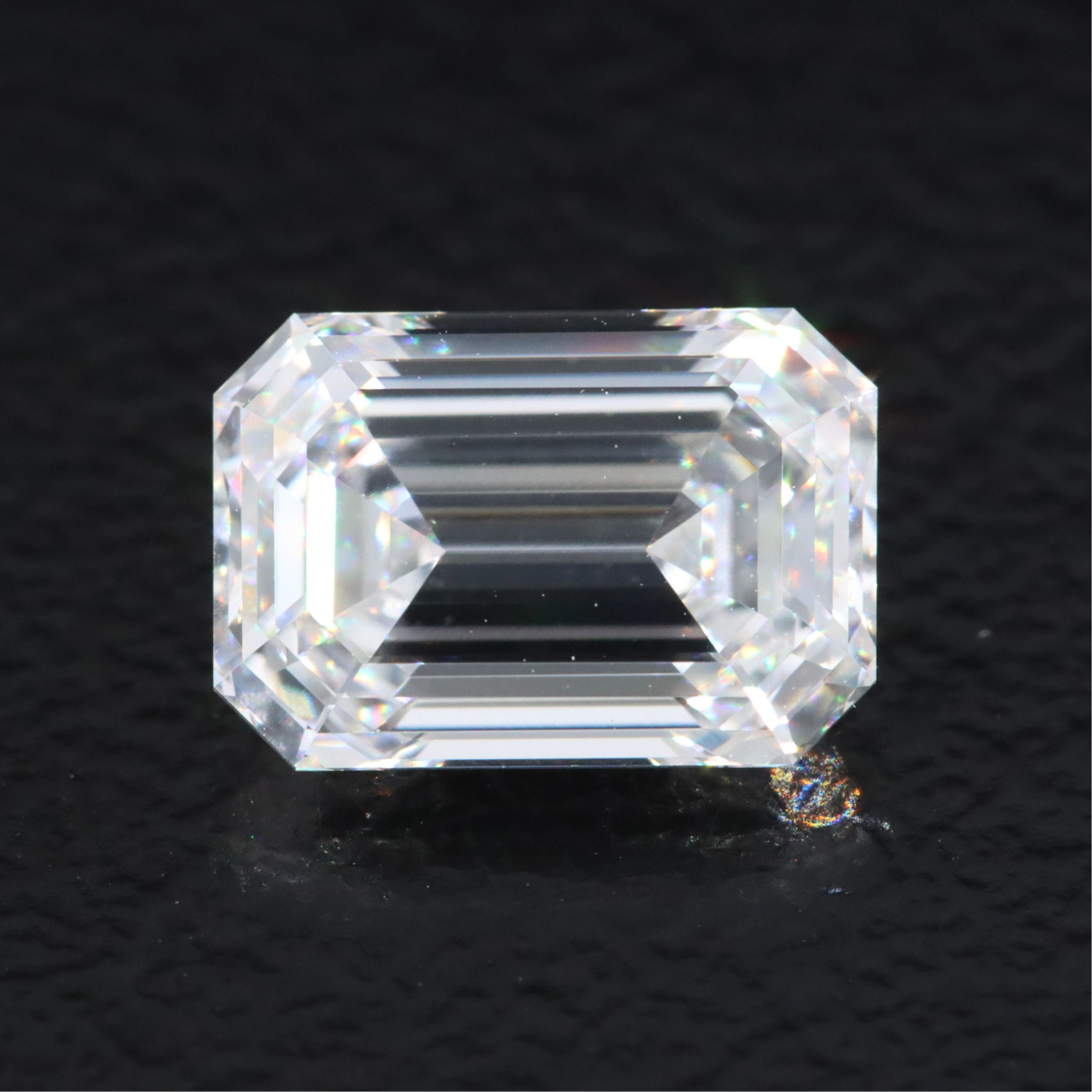 Loose 1.59 CT Lab Grown Diamond with IGI Report