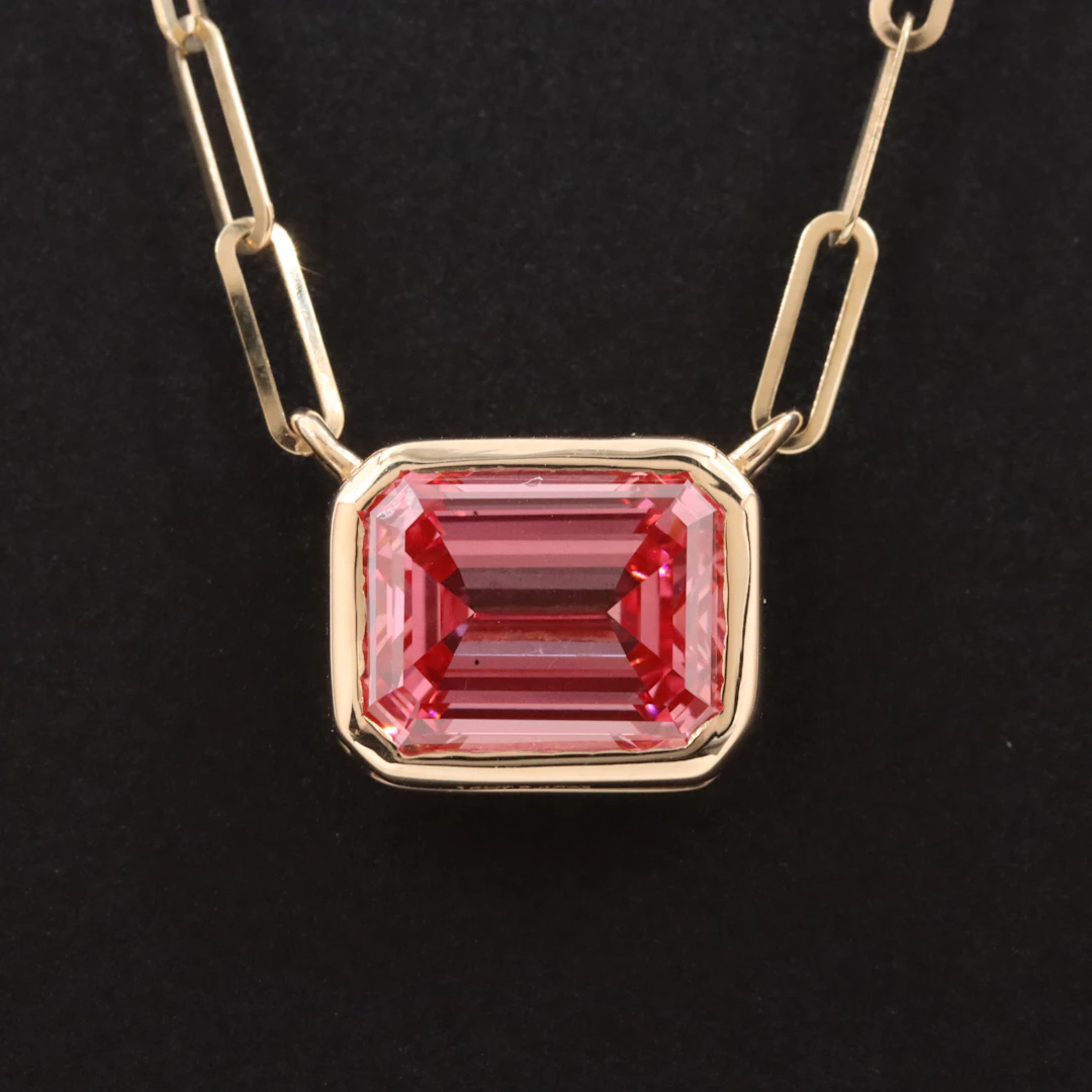 14K 2.45 CT Fancy Vivid Pink Lab Grown Diamond Necklace with IGI Report