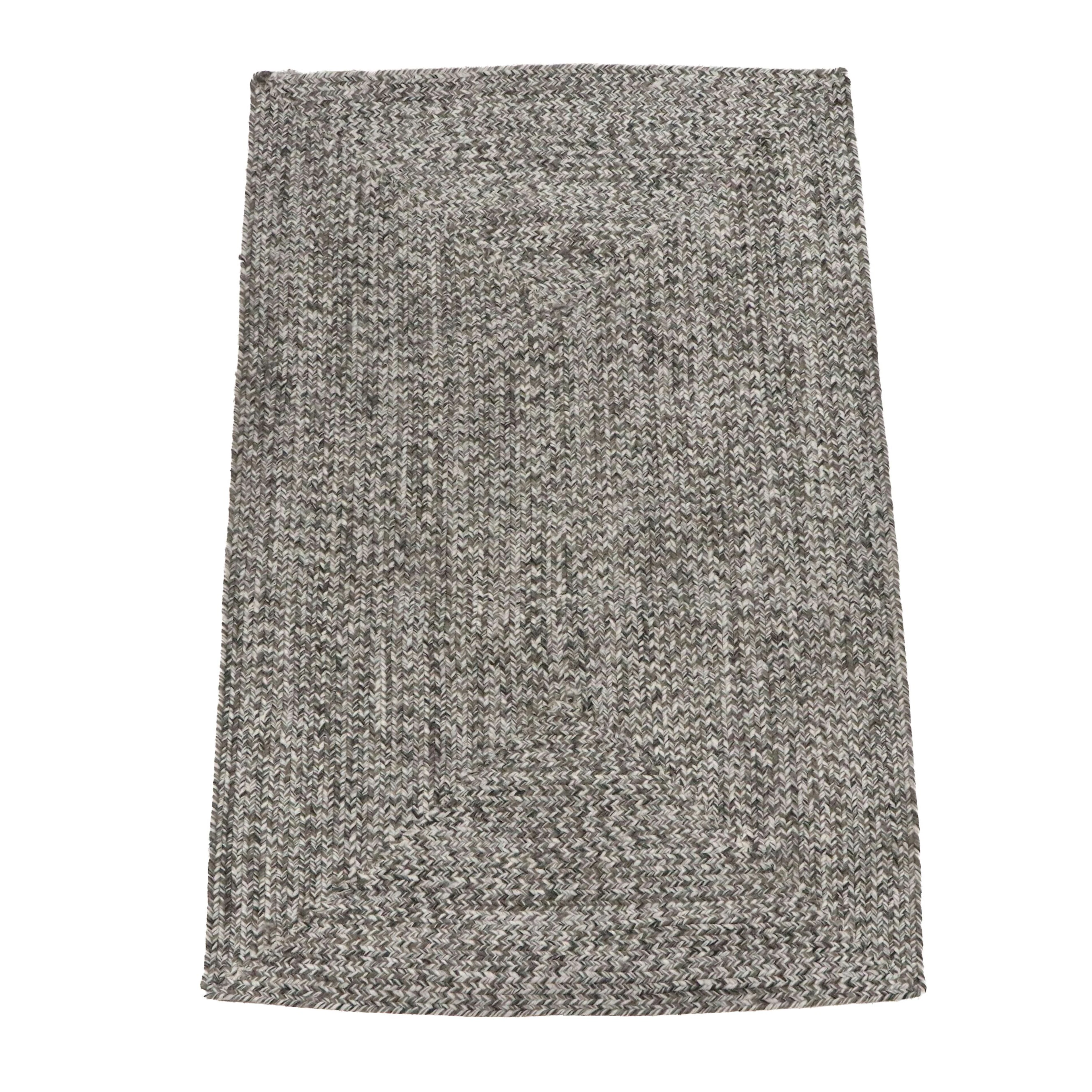 3' x 4'11 Handmade Nuloom "Festival" Braided Accent Rug