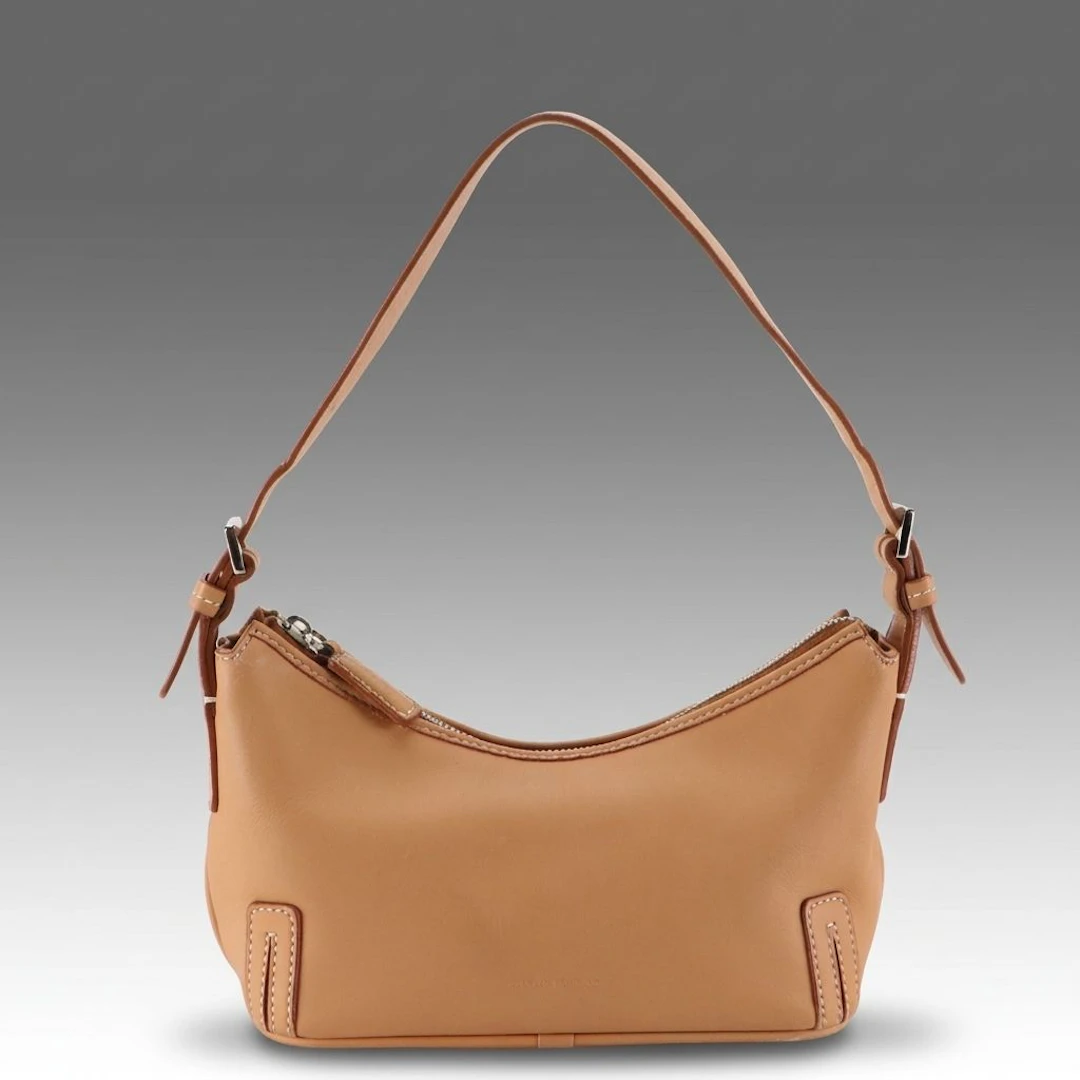 Burberry Shoulder Bag in Neutral Leather
