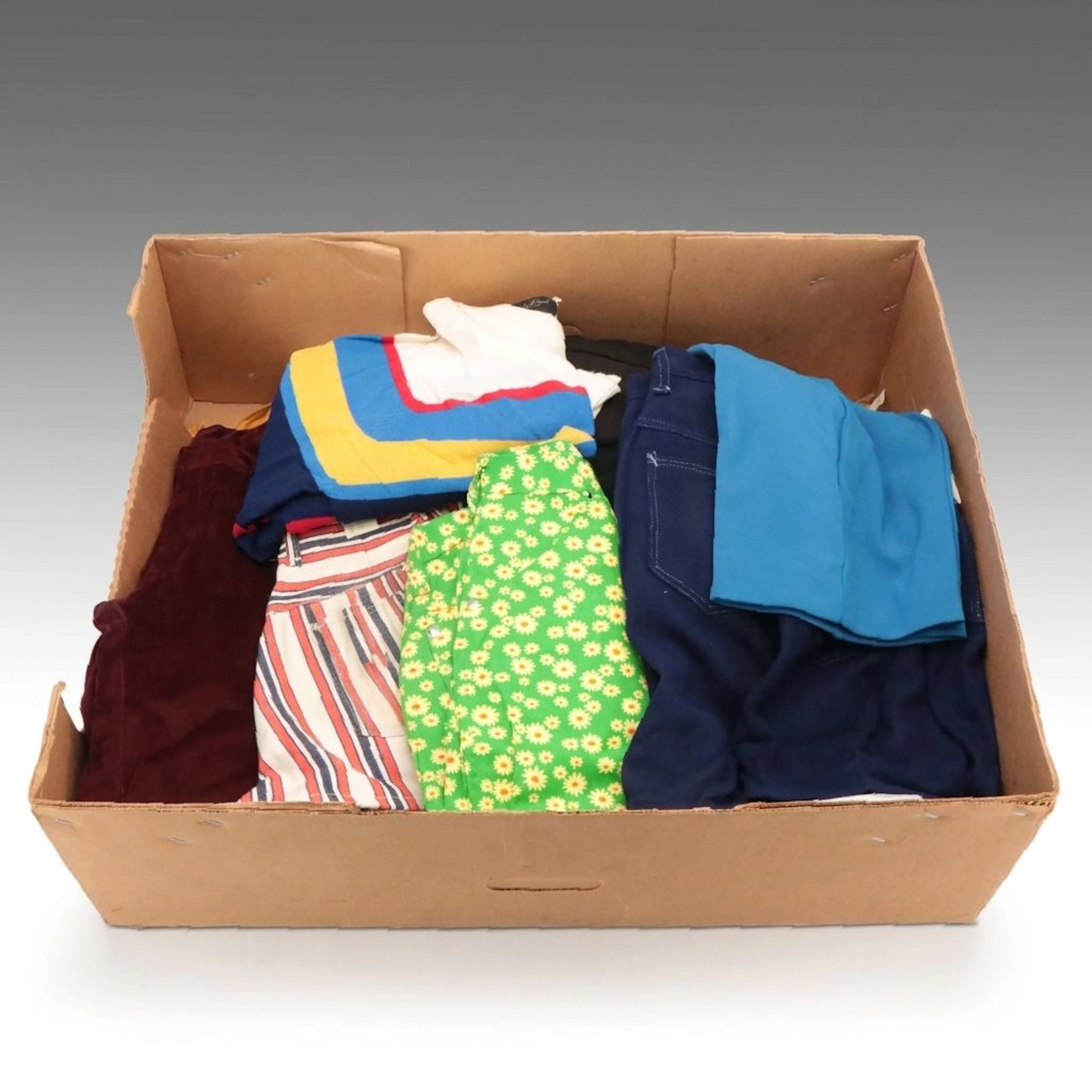 Vintage Deadstock Youths Clothing Collection, Mavericks and More