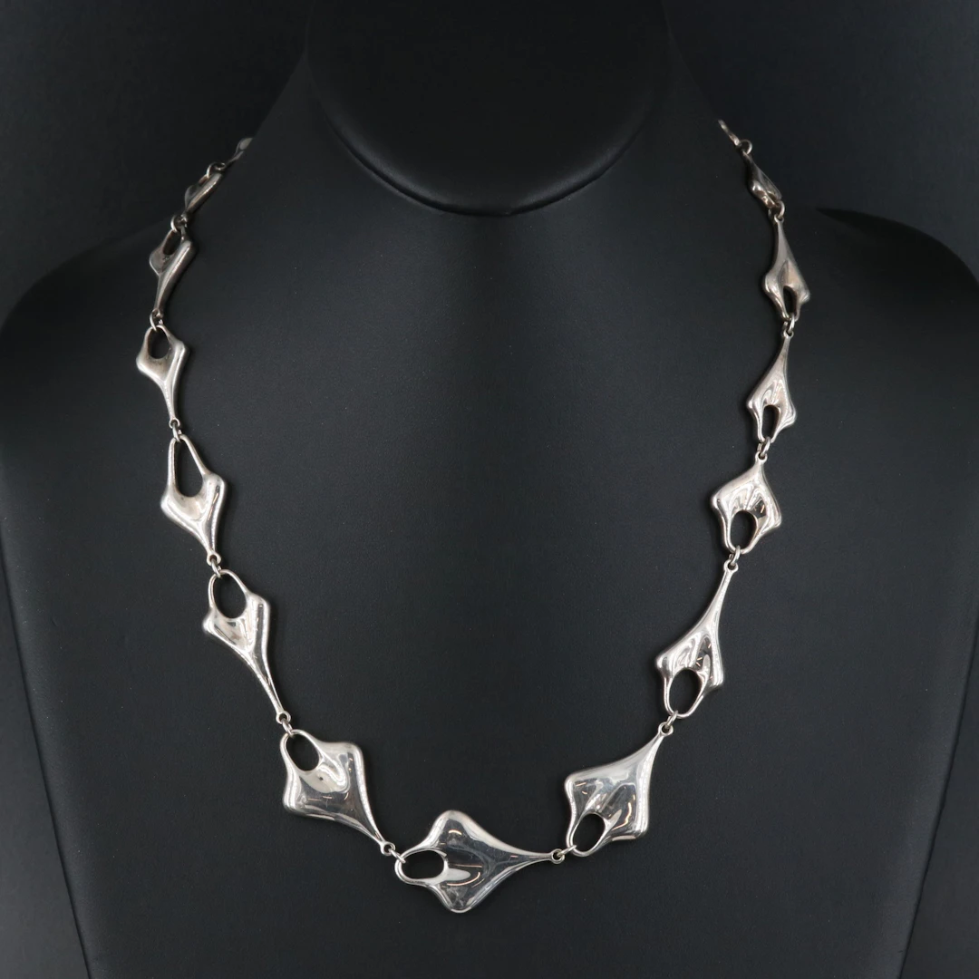 Robert Lee Morris Studio Sterling Heart Link Necklace