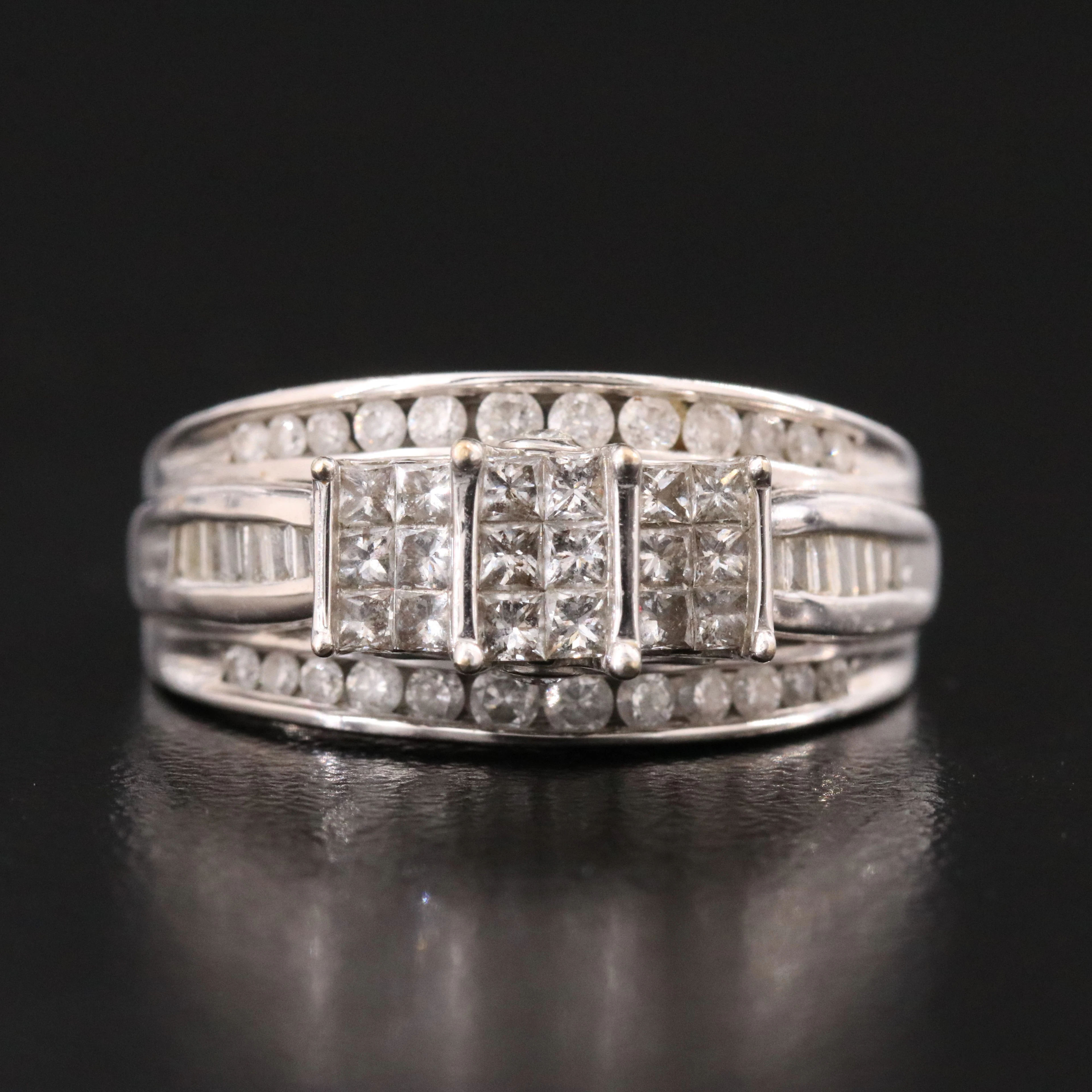 10K 1.08 CTW Diamond Ring
