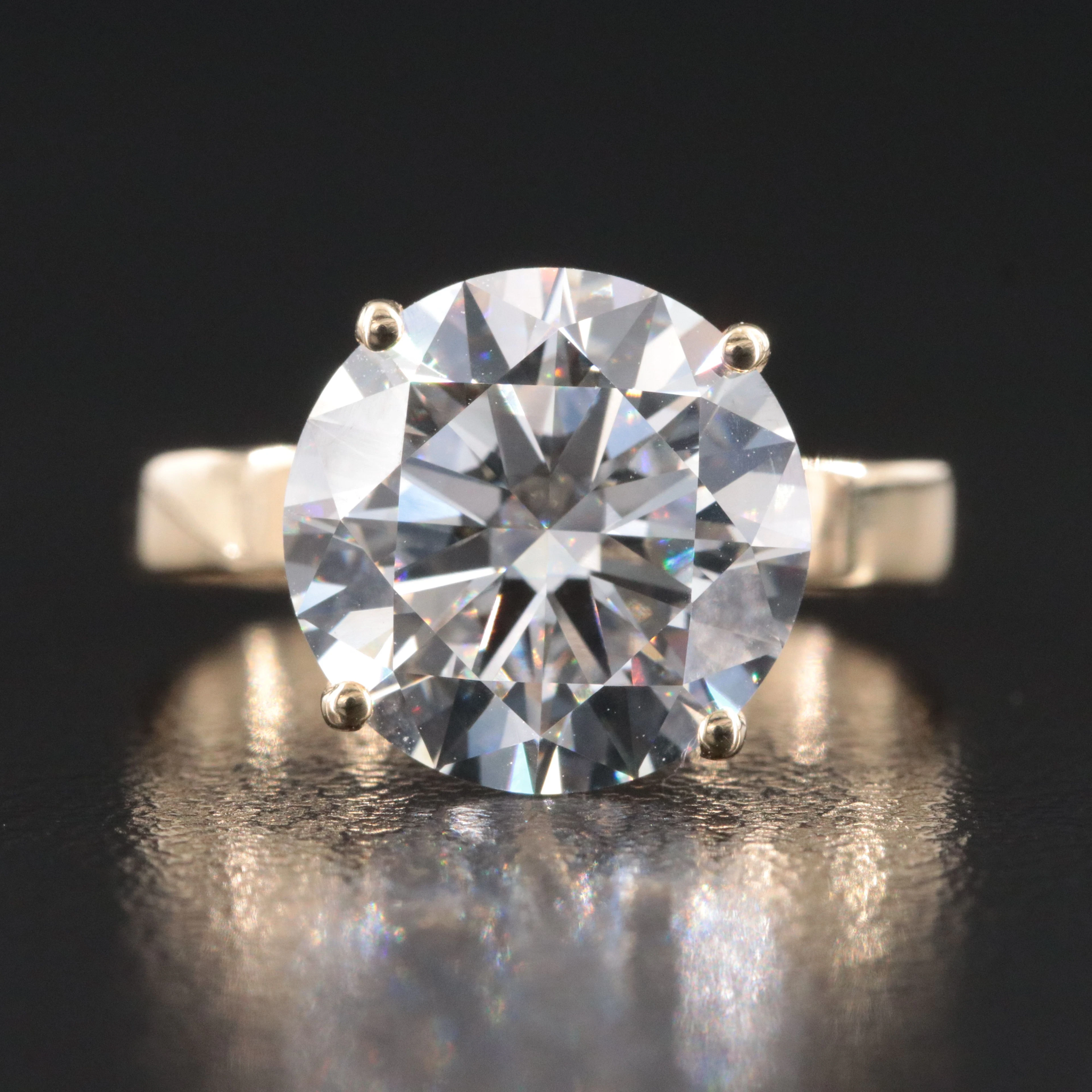 14K 5.00 CT Lab Grown Diamond Solitaire Ring with IGI Report