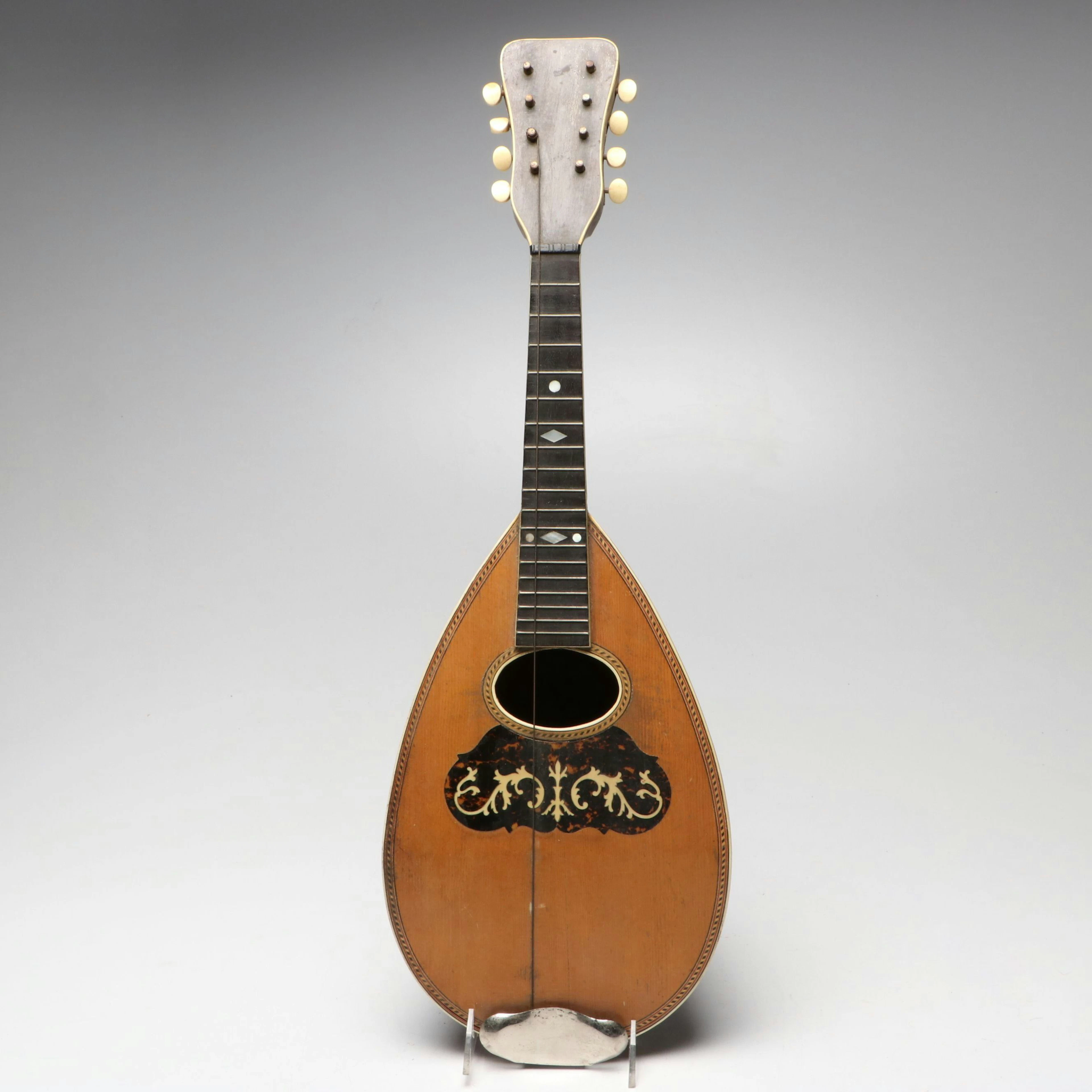 Neopolitan Style Bowl Back Mandolin, Late 19th/Early 20th Century