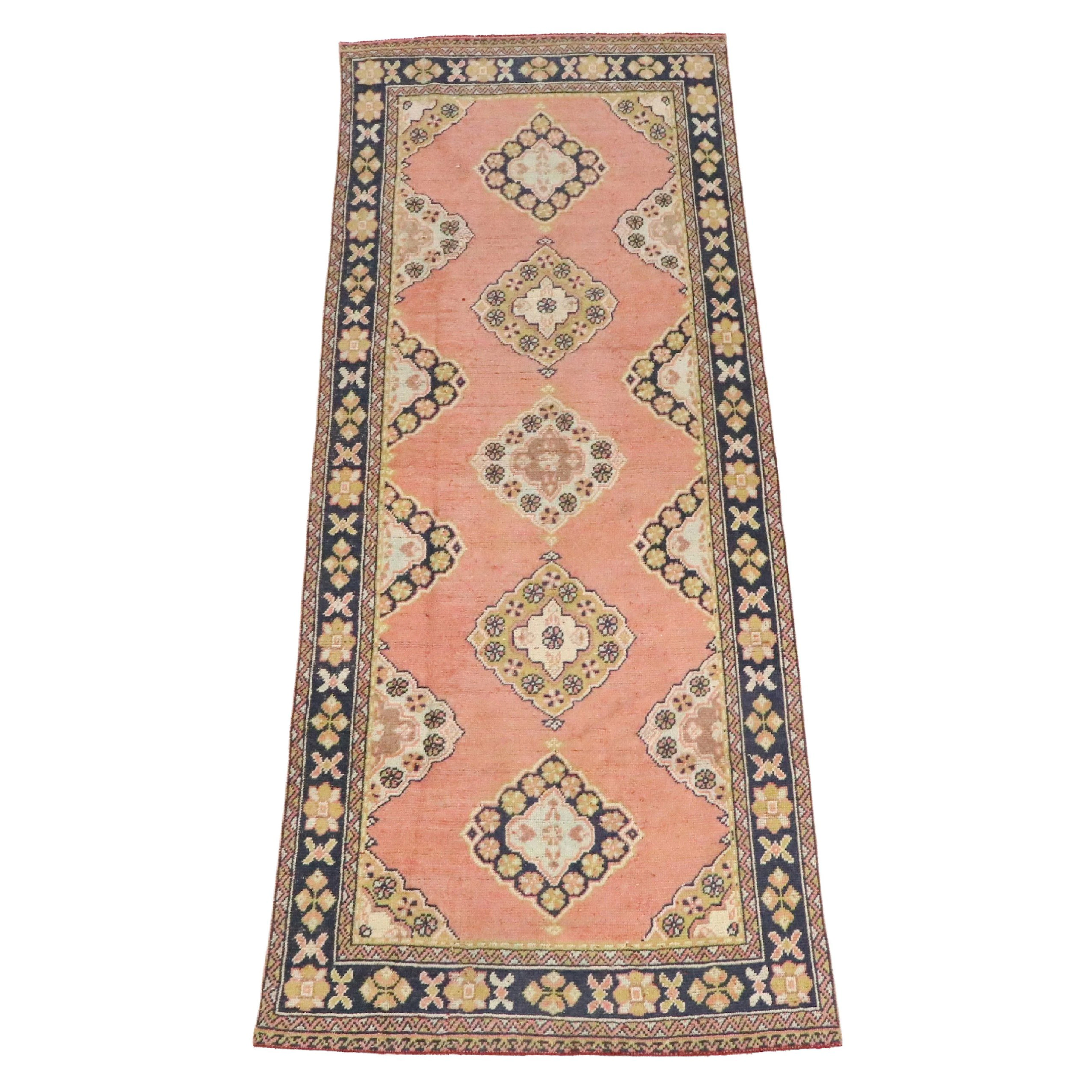 4'8 x 11'3 Hand-Knotted Turkish Taşpınar Long Rug
