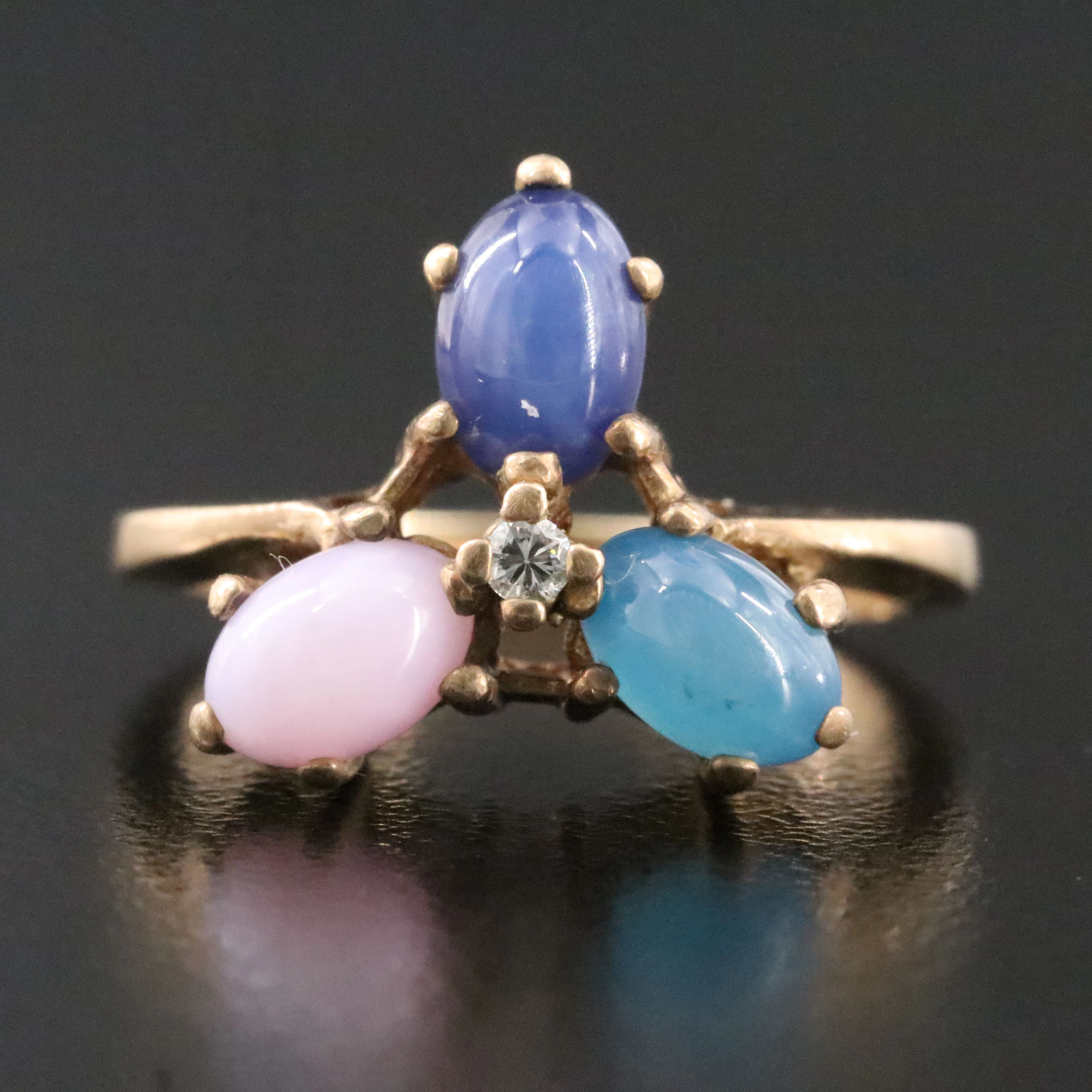 10K Trefoil Star Sapphire and Diamond Ring