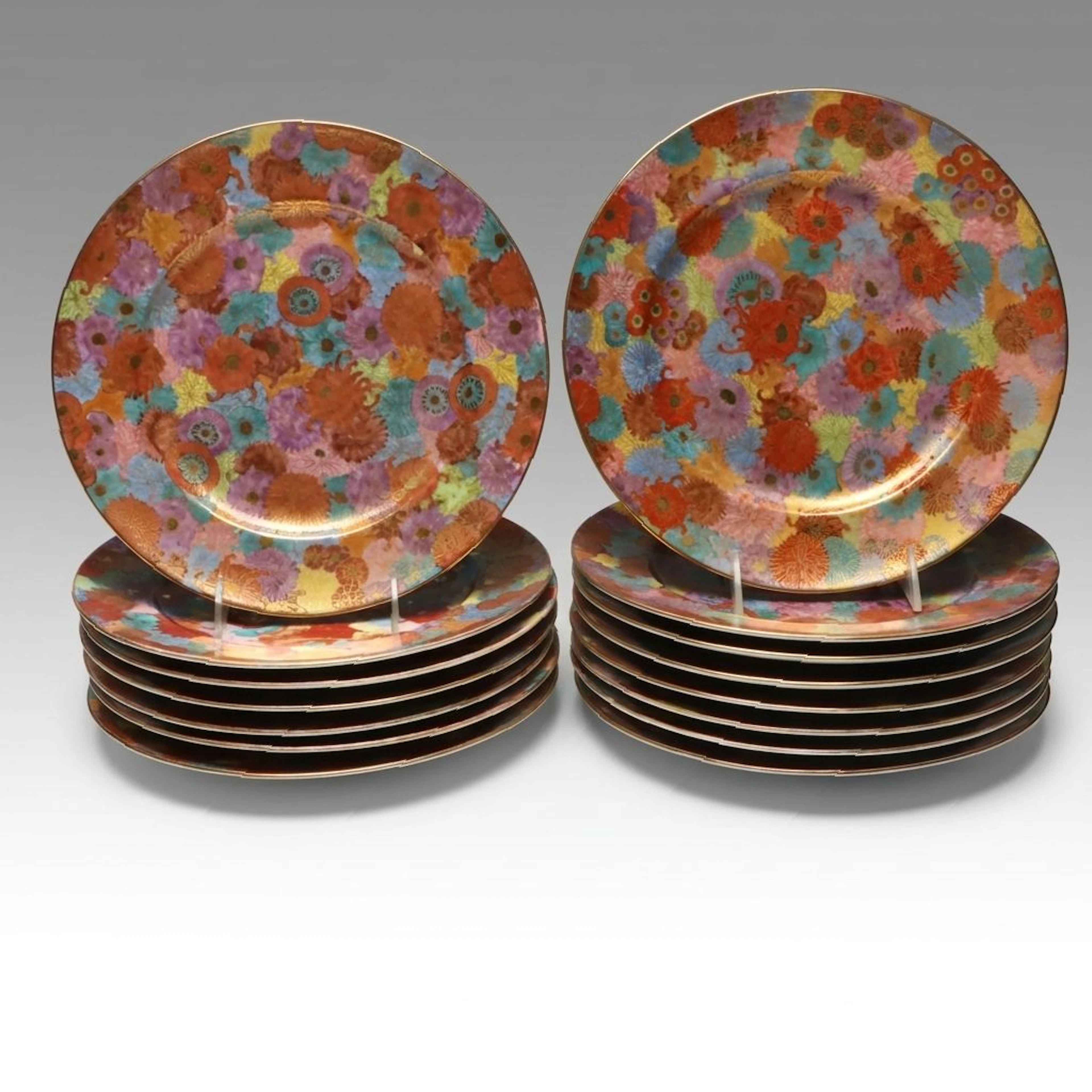 William Rae Japanese Export Thousand Flowers Porcelain Dinner Plates