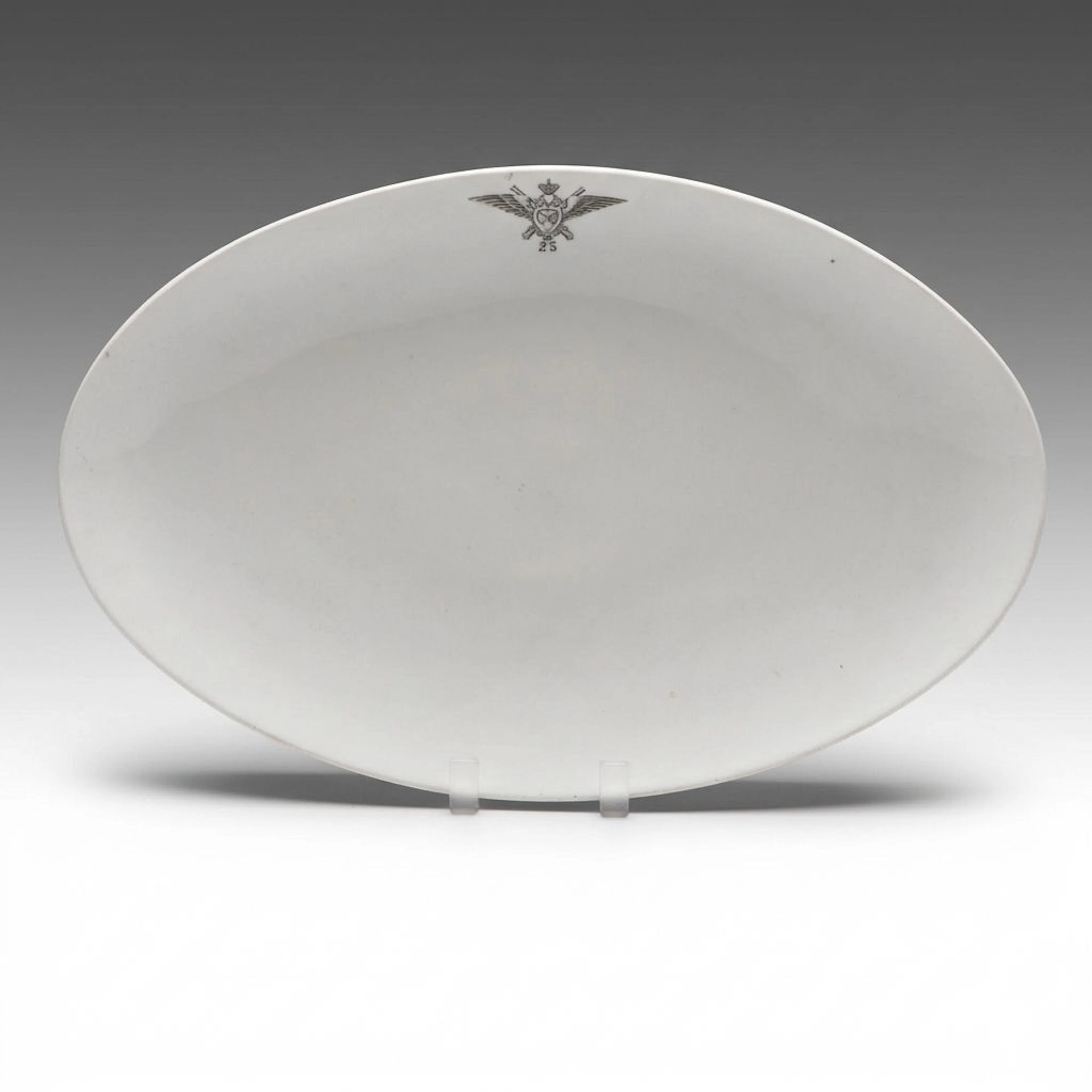 M.S. Kuznetsov Russian Porcelain Oval Platter, Late 19th/Early 20th C.