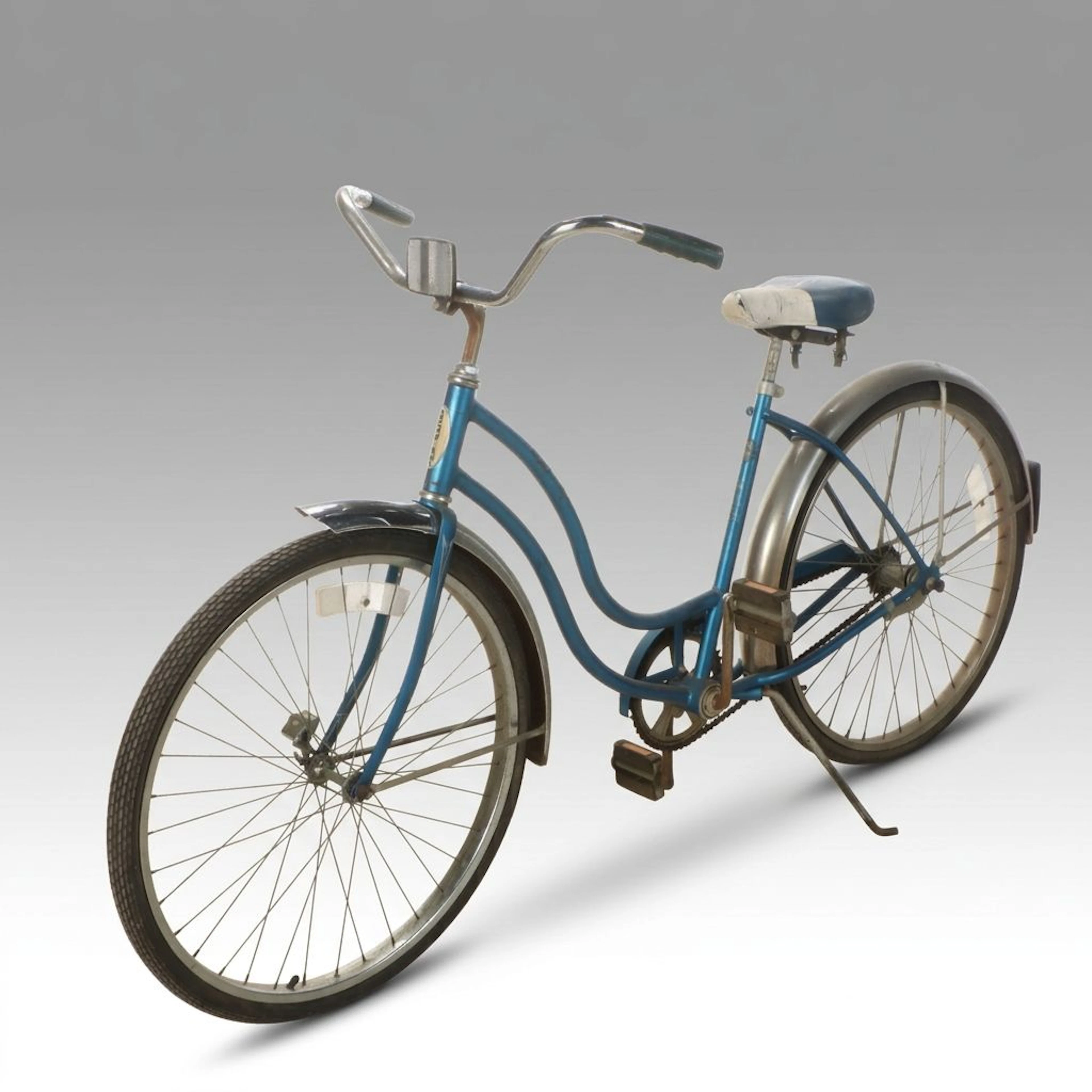 Schwinn Hollywood Blue Step-Through Cruiser