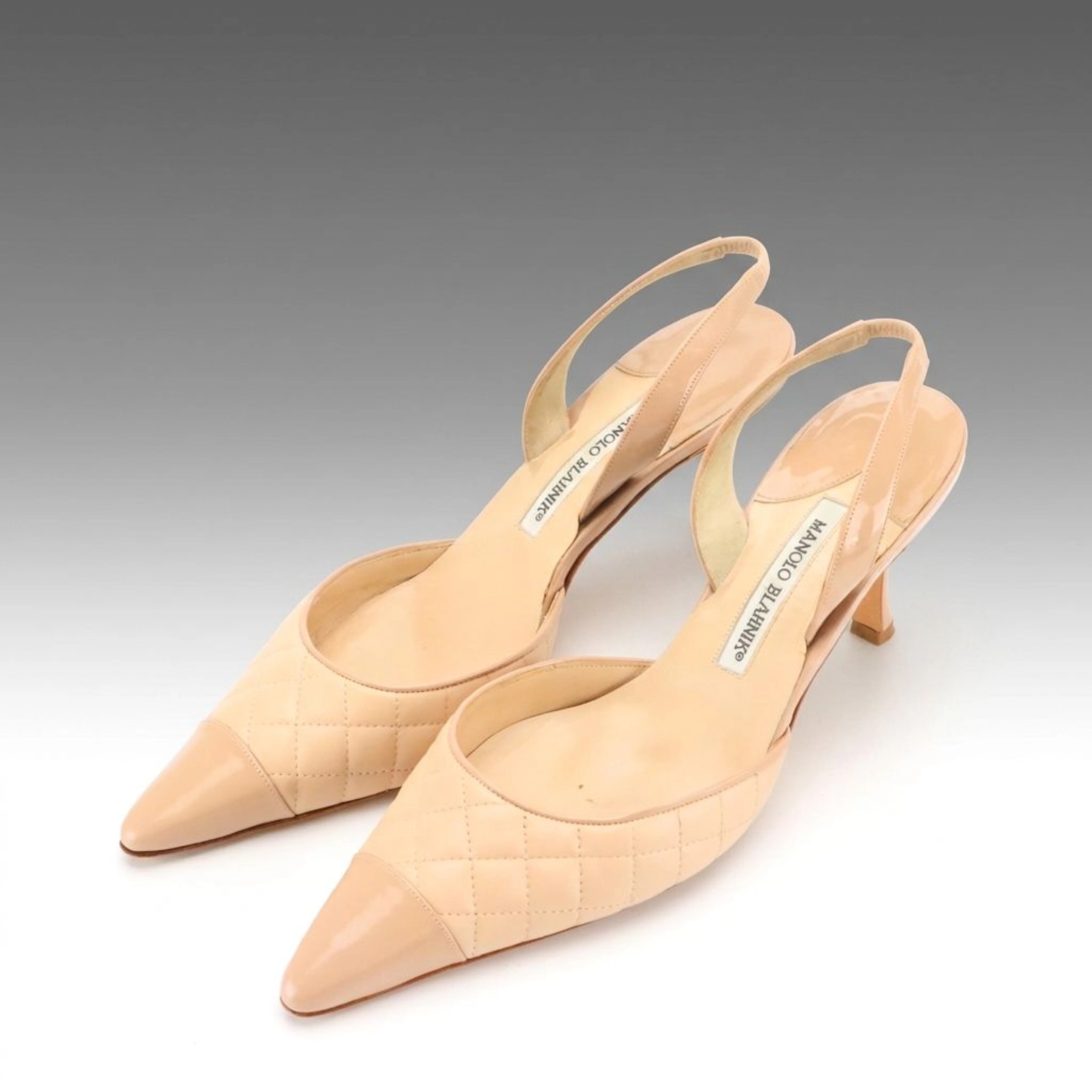 Manolo Blahnik Irie Slingback Heels in Beige Quilted and Beige Patent Leather