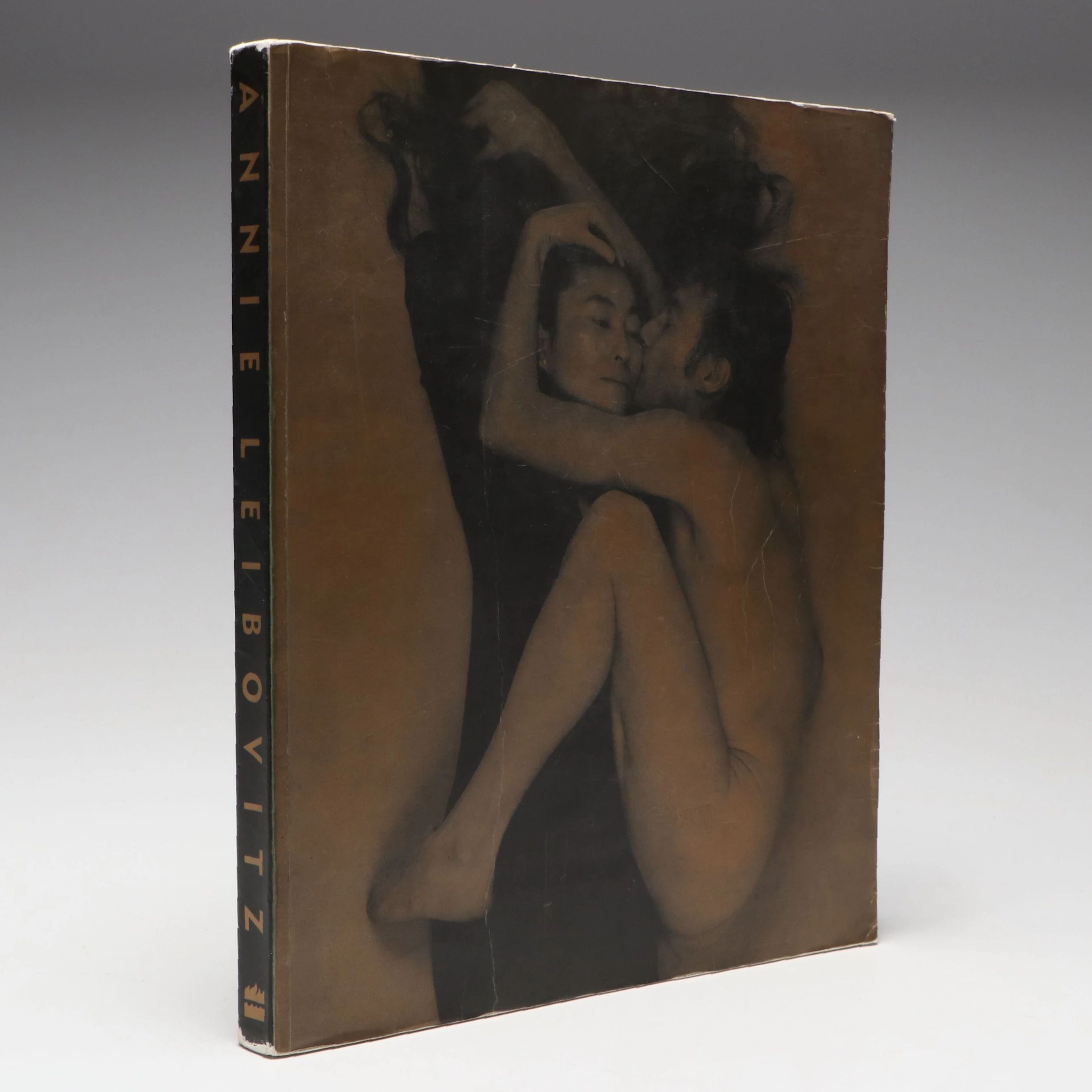 First Paperback Printing "Photographs, 1970–1990" by Annie Leibovitz, 1992