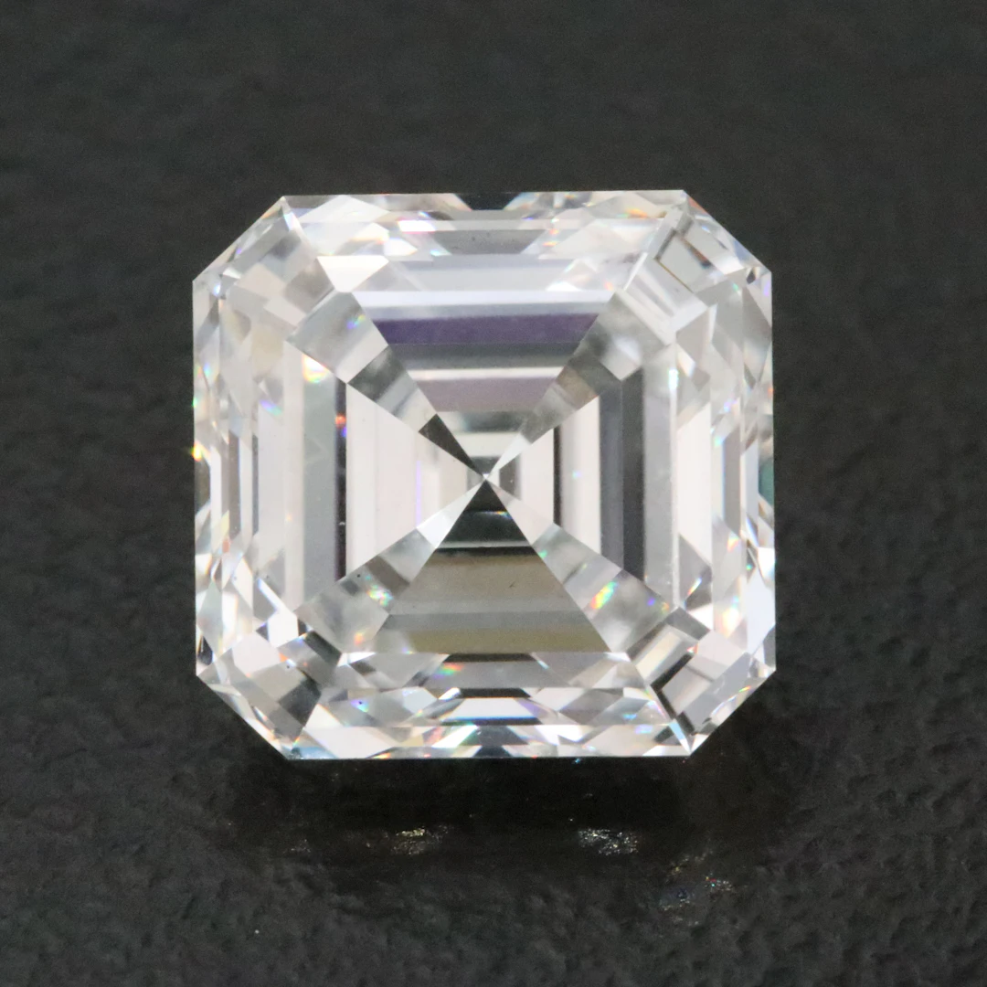 Loose 4.07 CT Lab Grown Diamond with IGI Report