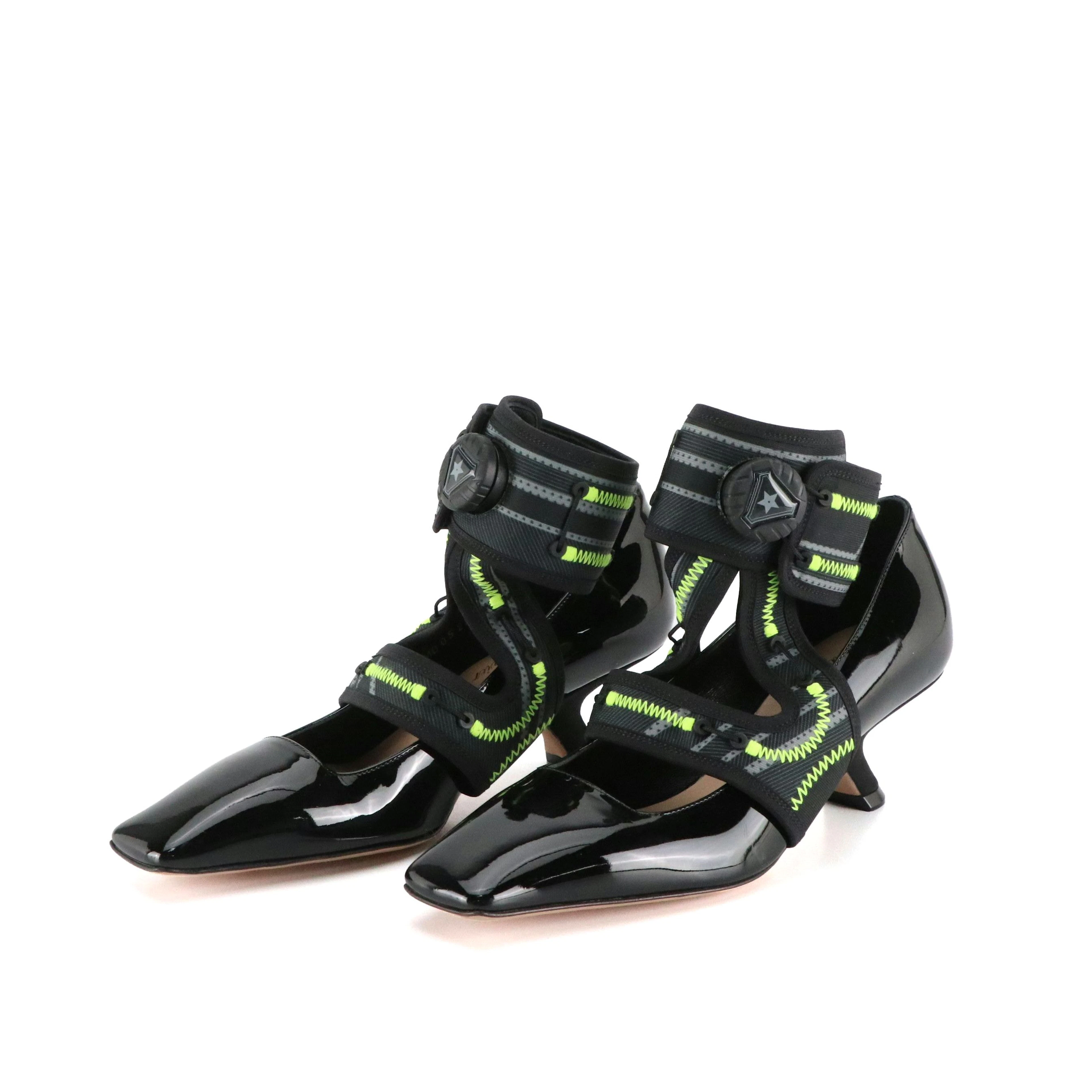 Christian Dior x Roger Vivier Limited Edition Patent Leather Low-Heel