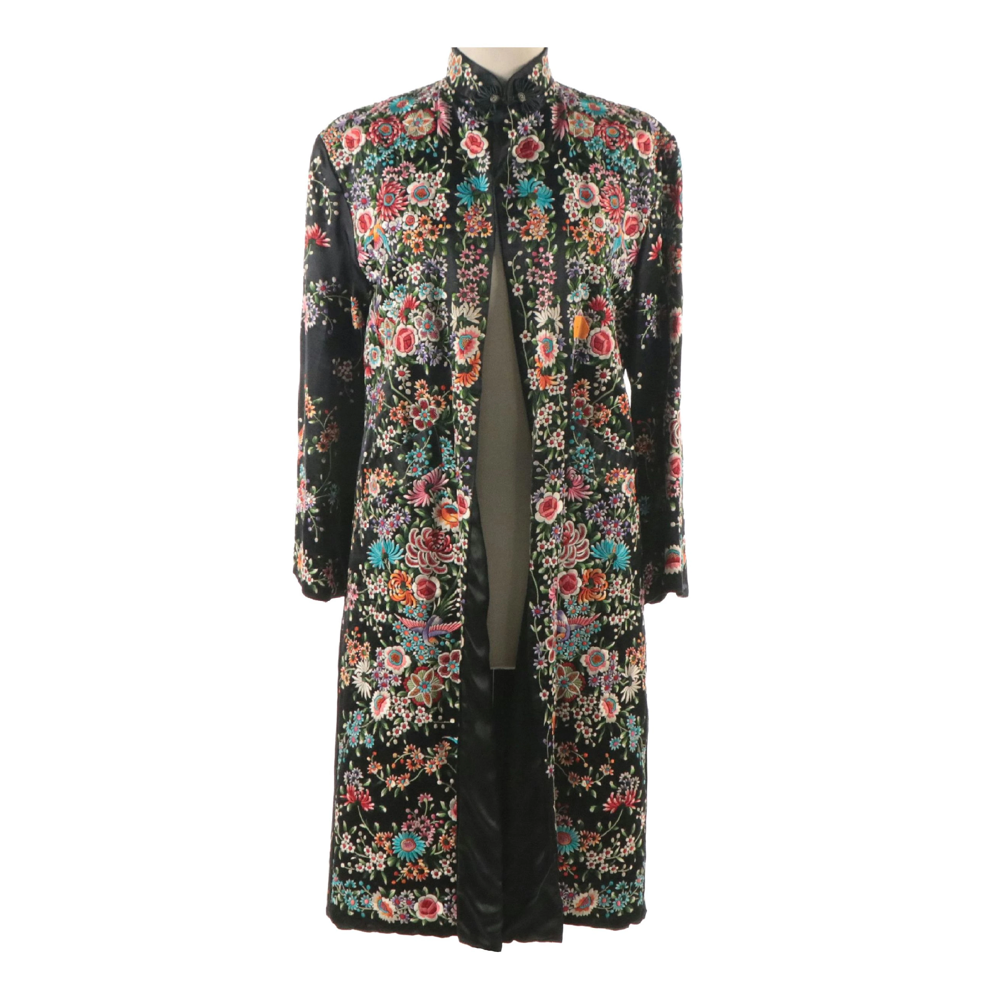 Chinese Ornate Multicolored Hand-Embroidered Silk Mandarin Collar Coat