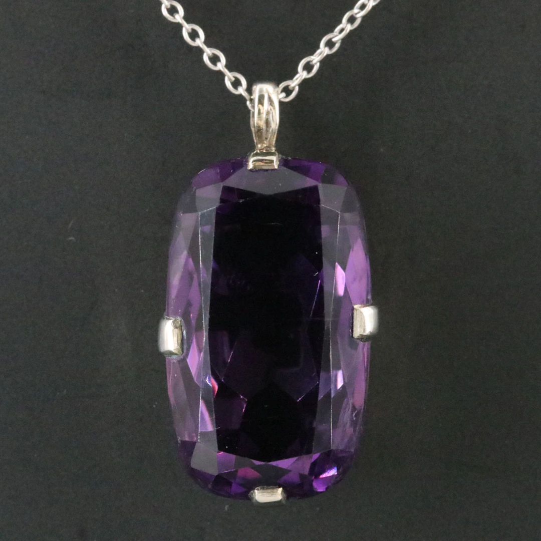 10K 12.54 CT Amethyst Solitaire Necklace