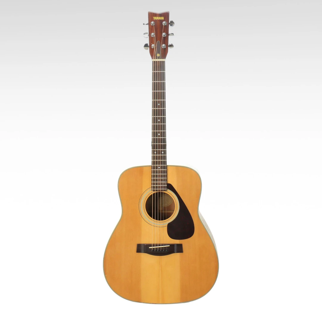Yamaha FG 335 Dreadnought Acoustic Guitar, Late 20th Century