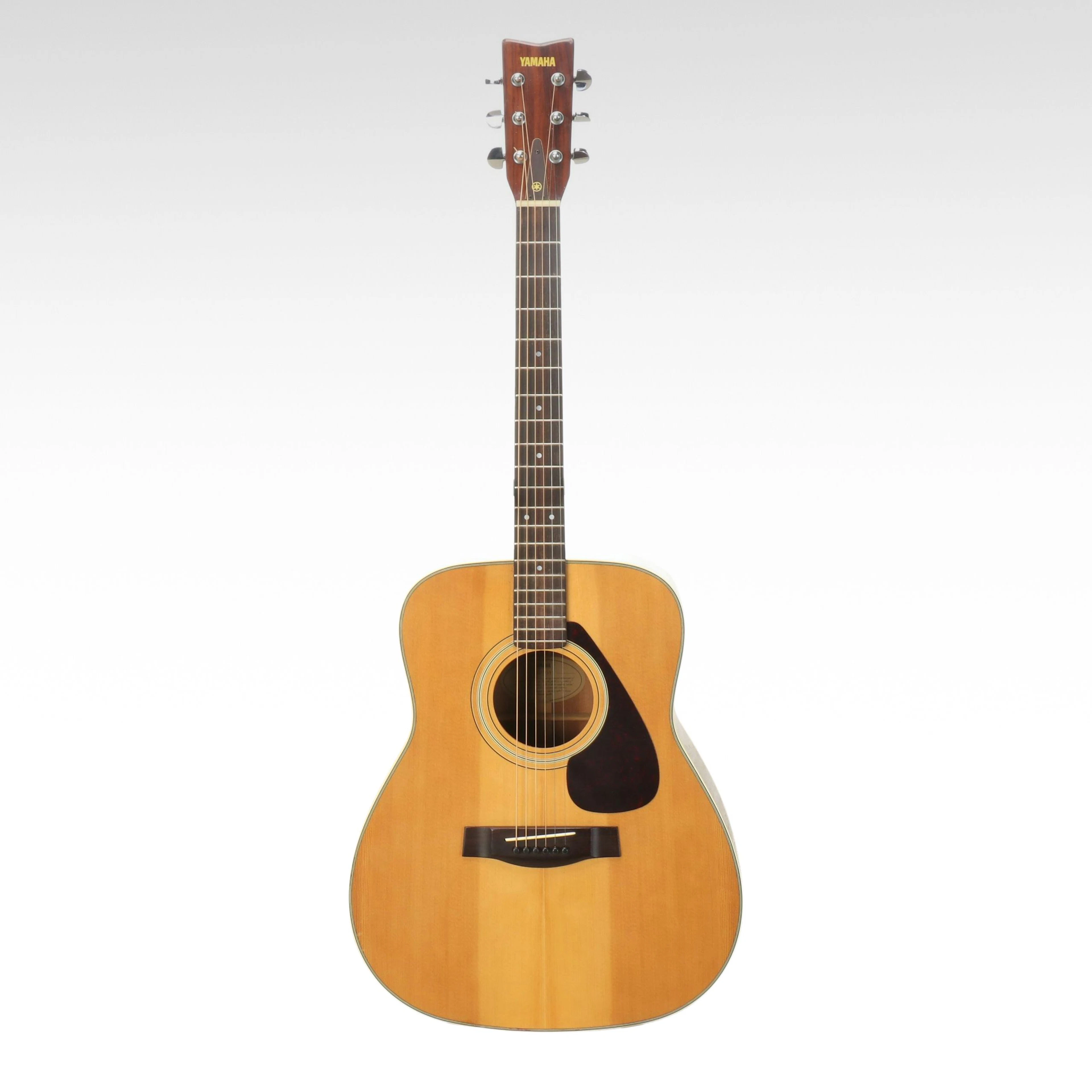 Yamaha FG 335 Dreadnought Acoustic Guitar, Late 20th Century