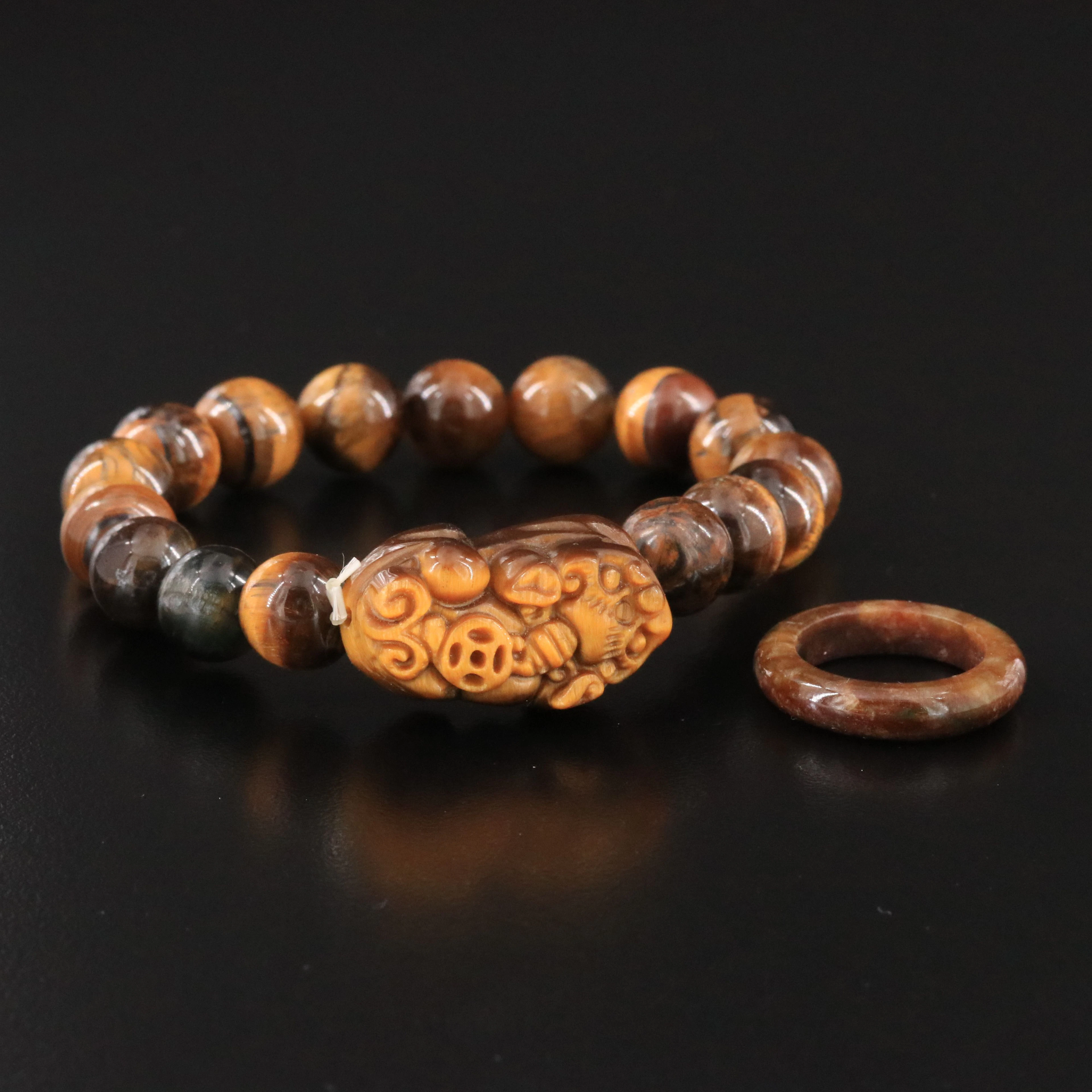 Carved Tigers Eye Guardian Lion & Agate Hololith Ring