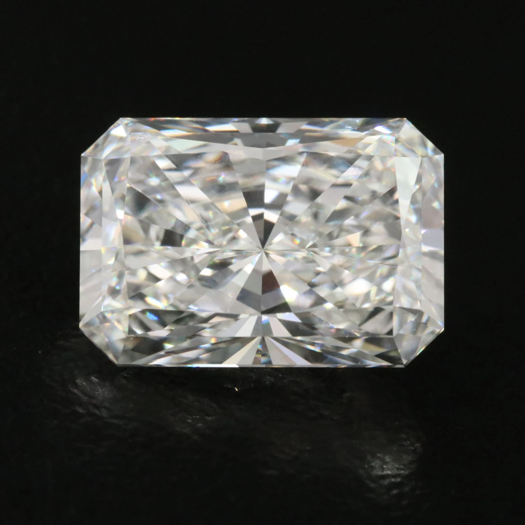 Loose 4.10 CT Lab Grown Diamond with IGI Report