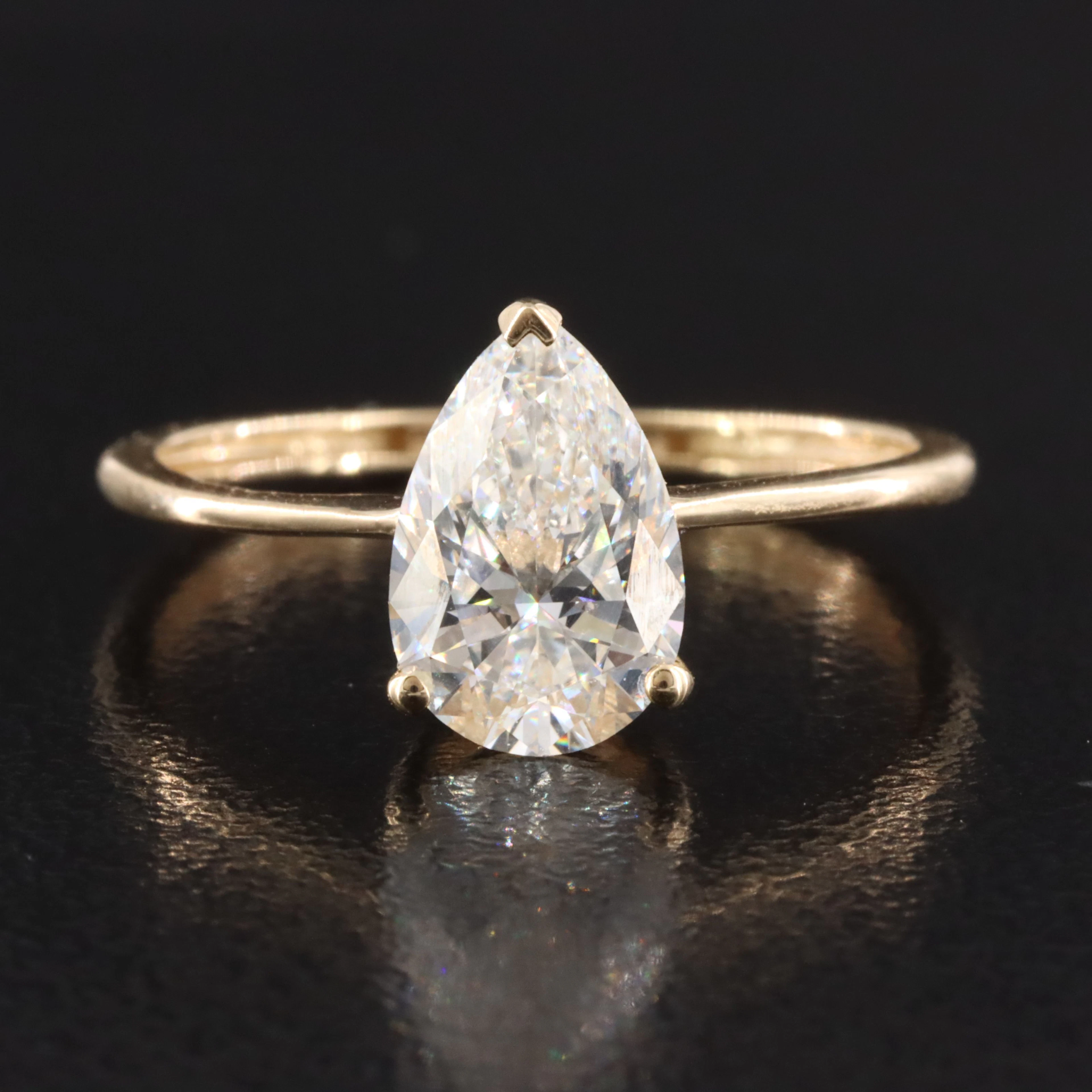 14K 1.43 CT Lab Grown Diamond Solitaire Ring with IGI Report