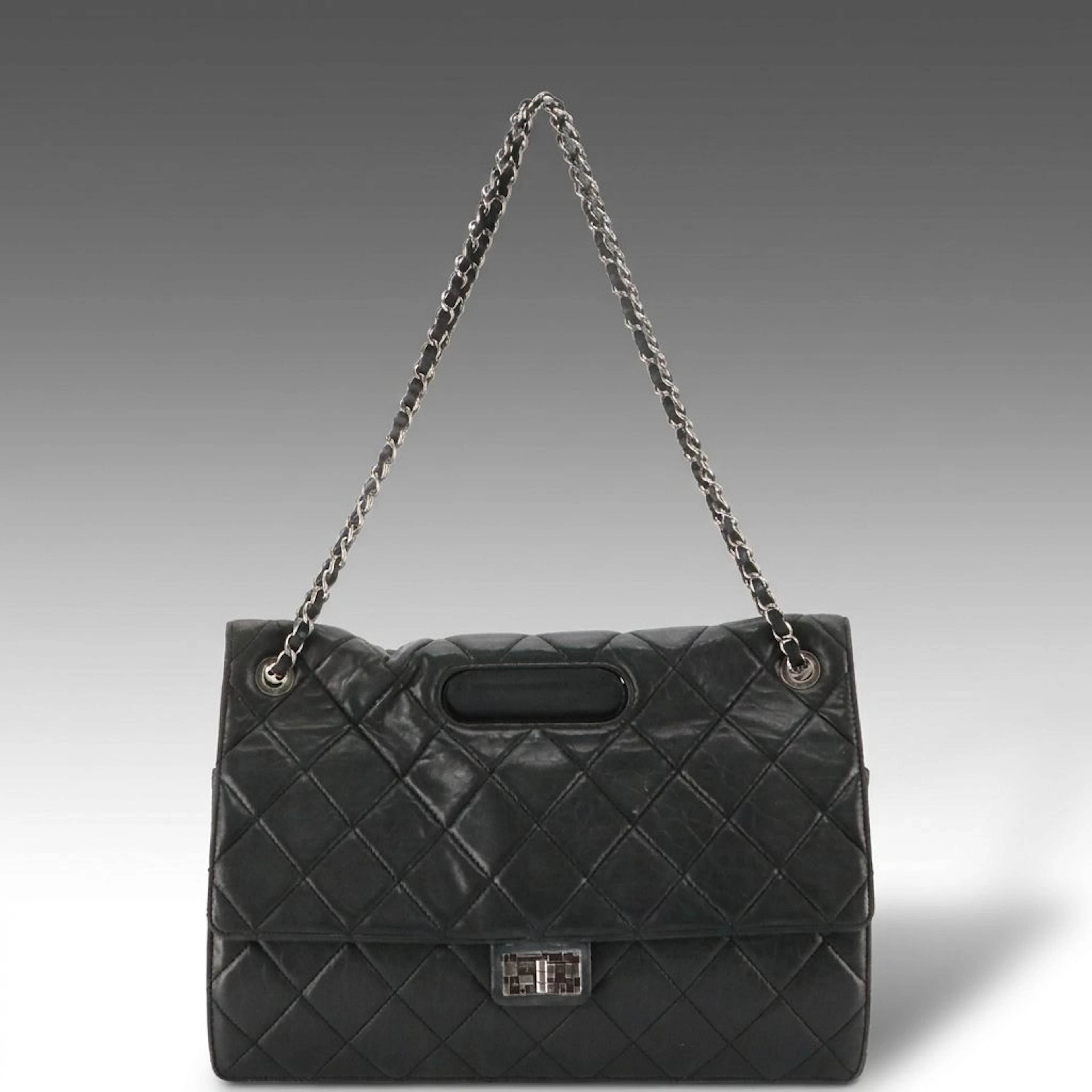 Chanel Paris-Byzance Take Away Flap Bag in Black Quilted Lambskin Leather