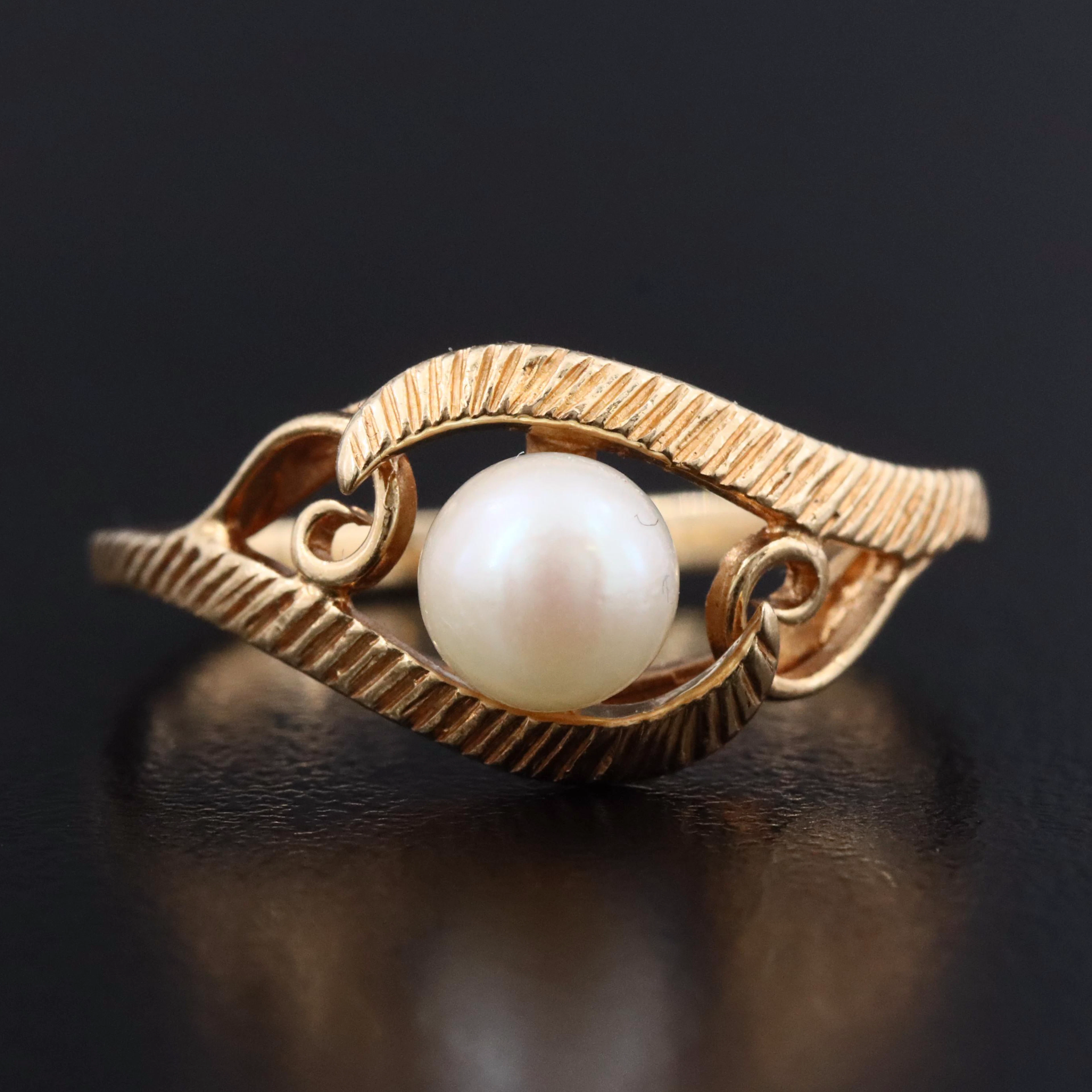 14K Pearl Ring