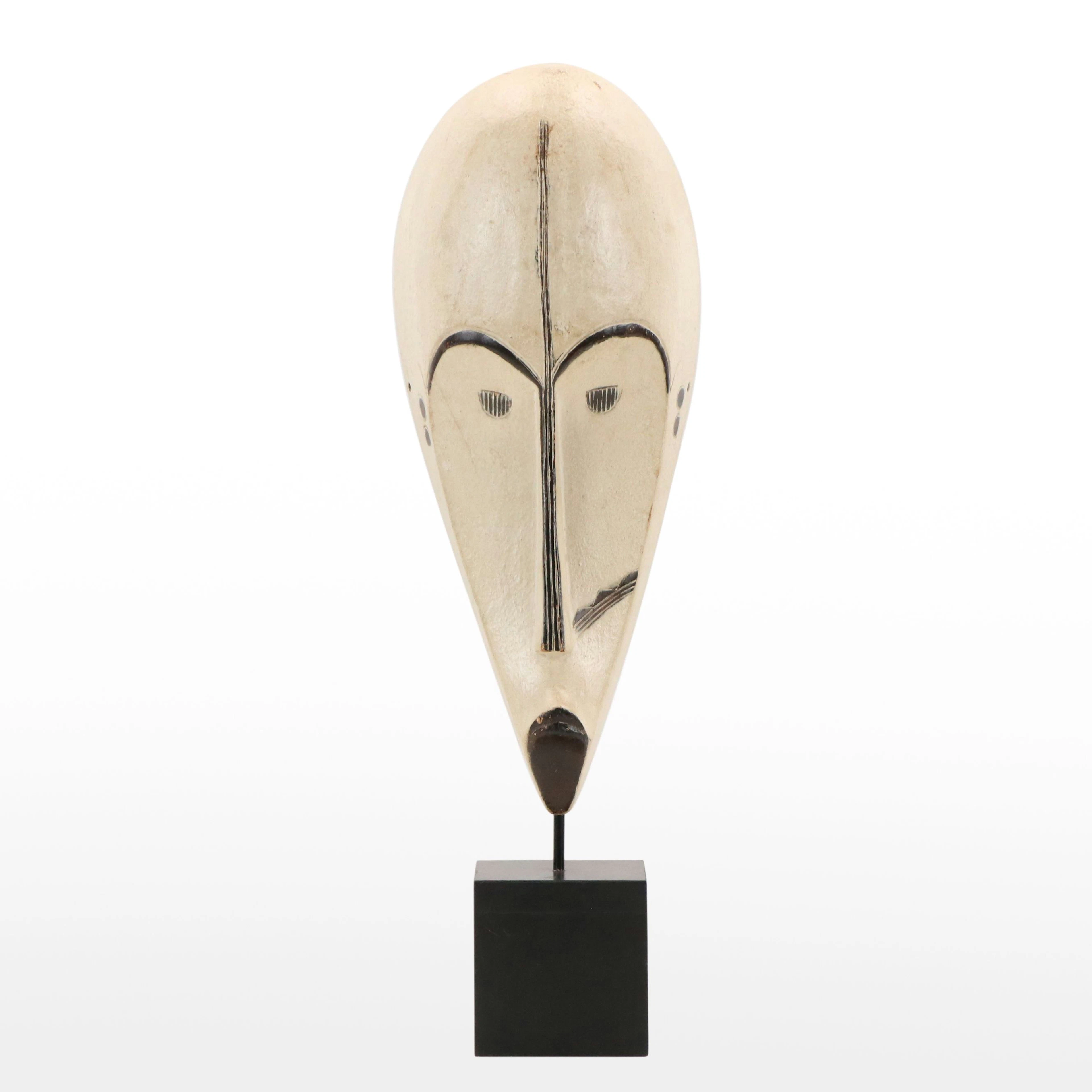 Fang Ngil Carved Wood Mask with Custom Stand, Mid to Late 20th Century