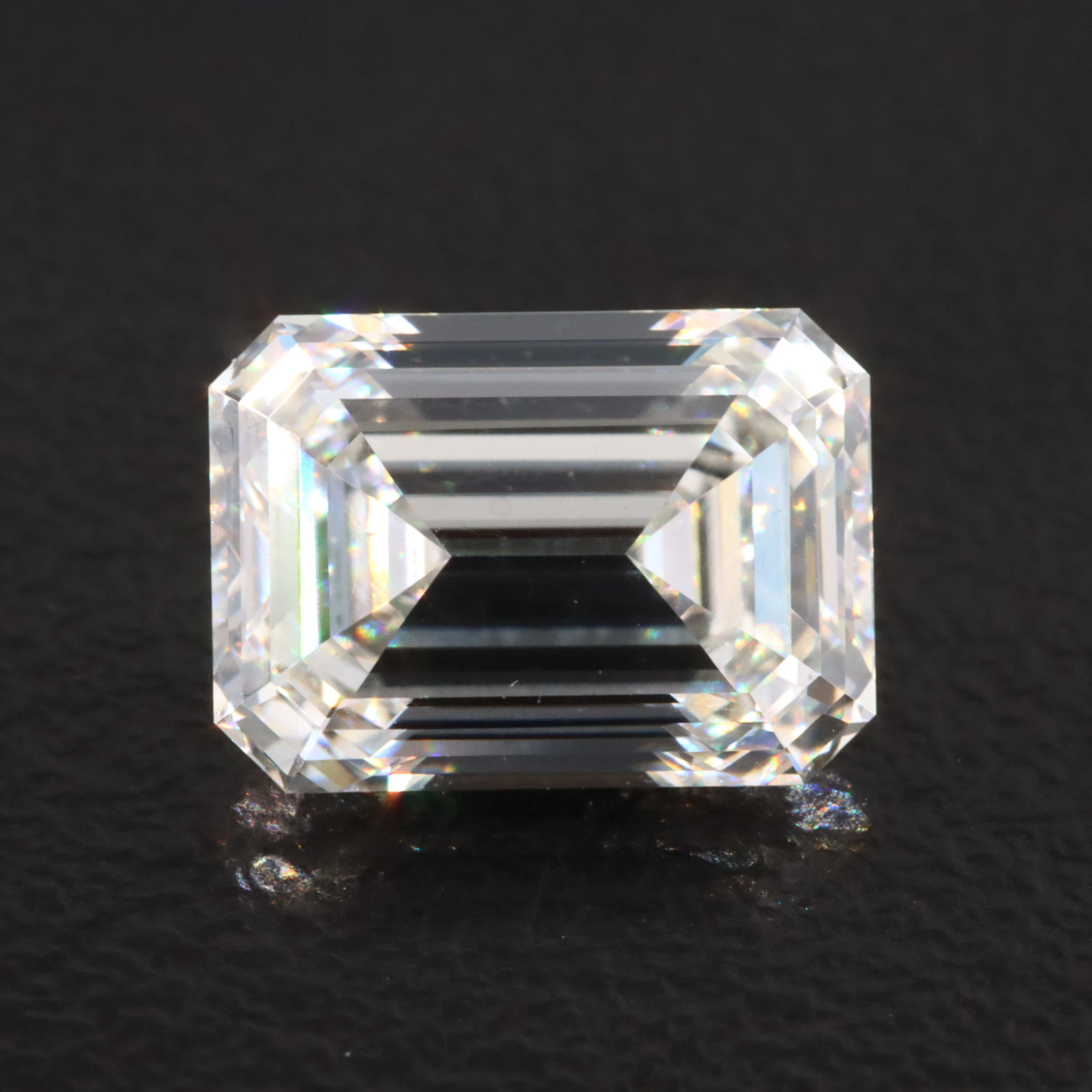 Loose 3.10 CT Lab Grown Diamond with IGI Report