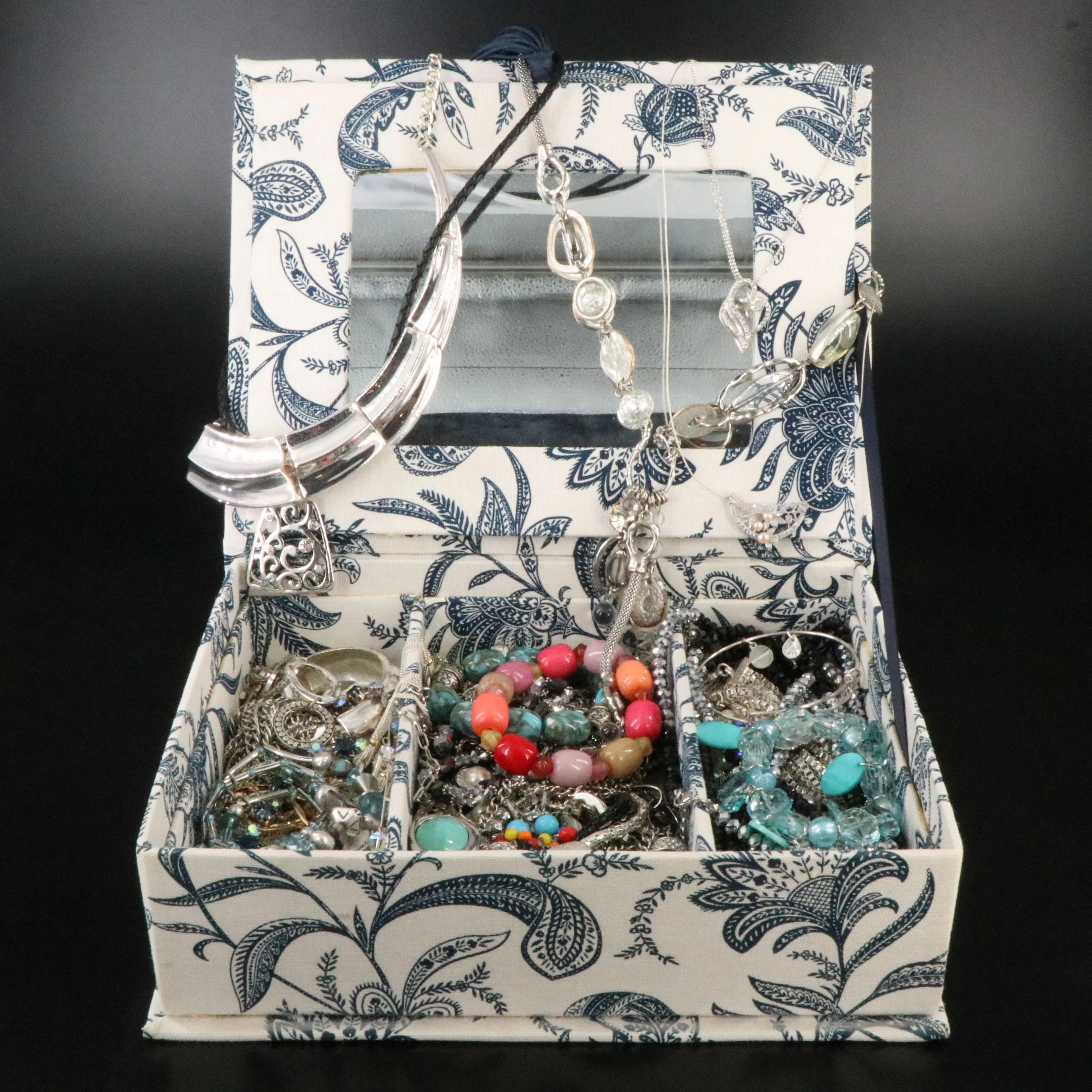 Uncommon Discoveries: Jewelry Collection