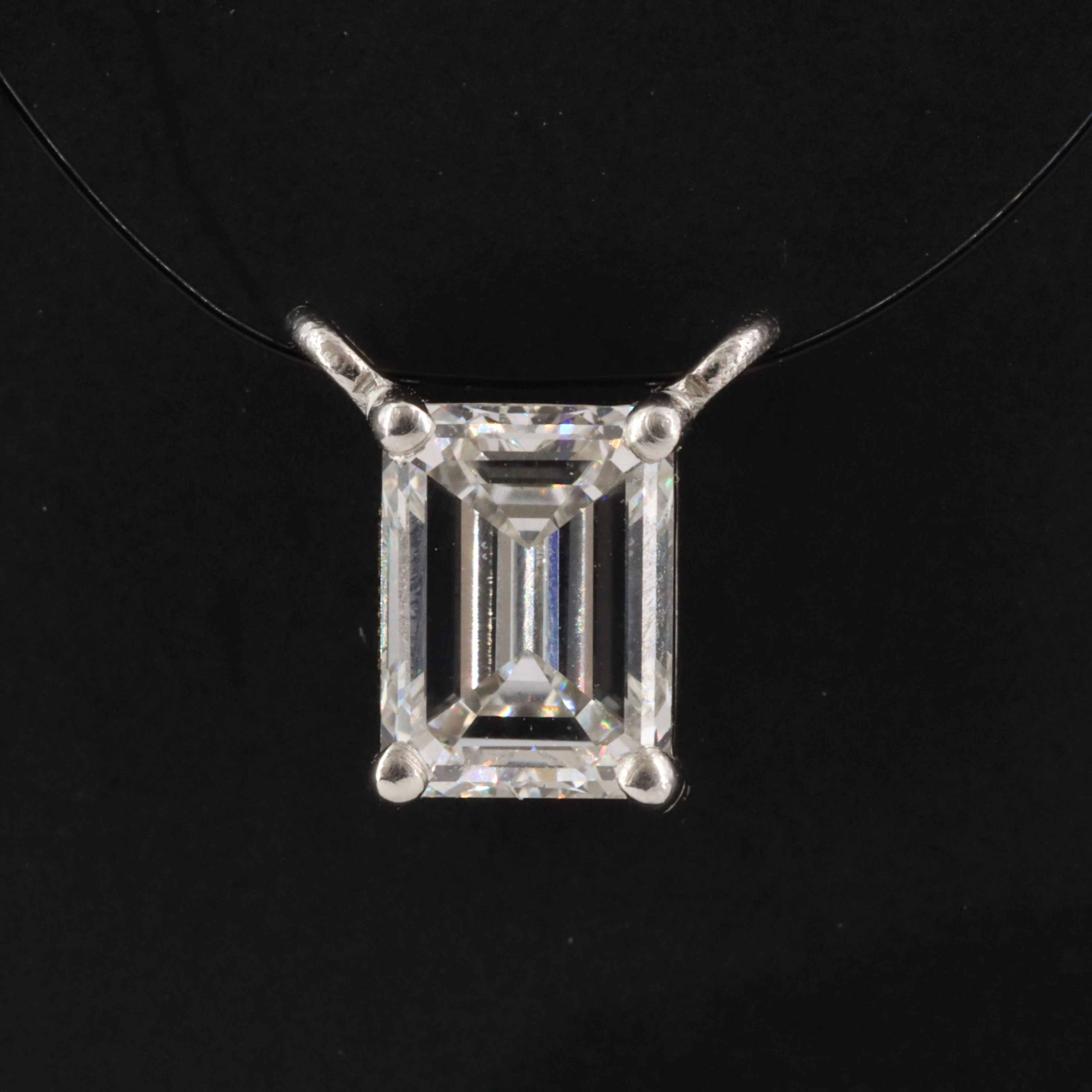 14K 1.01 CT Lab Grown Diamond Pendant Setting with IGI Report