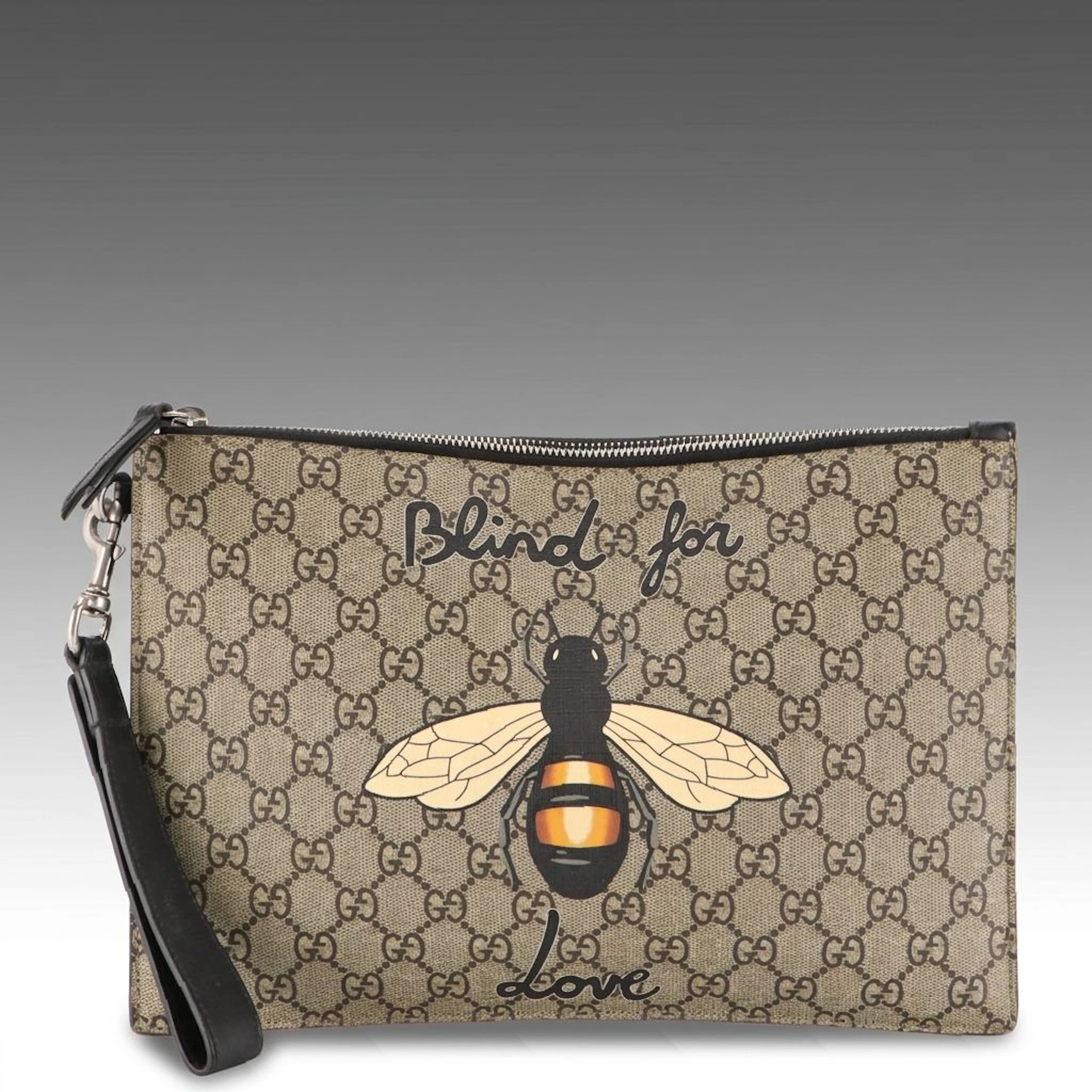 Gucci Bestiary Large Wristlet Pouch in GG Supreme Canvas