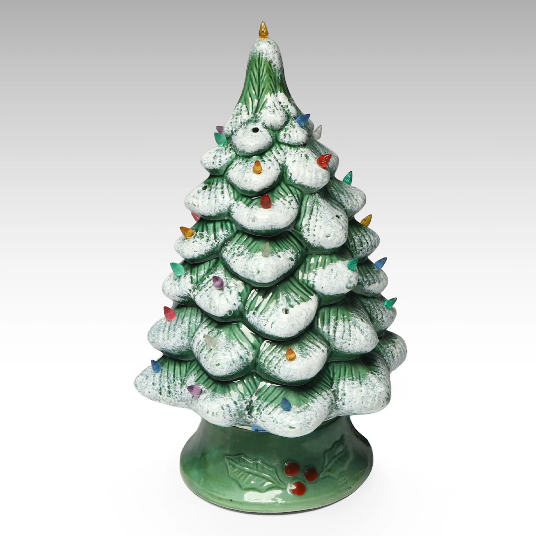 Novelty Ceramic Christmas Tree Lamp, Mid to Late 20th Century