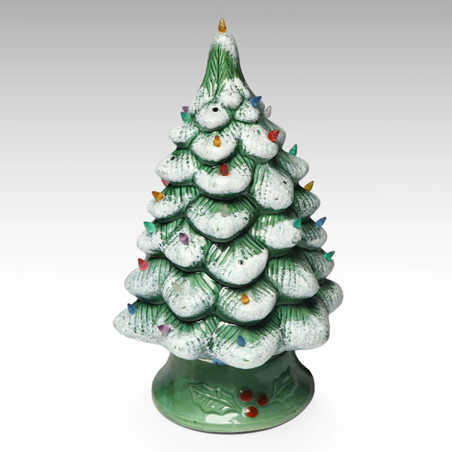 Novelty Ceramic Christmas Tree Lamp, Mid to Late 20th Century