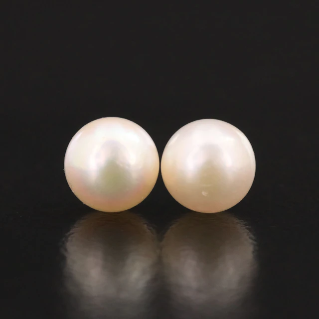 14K Pearl Stud Earrings