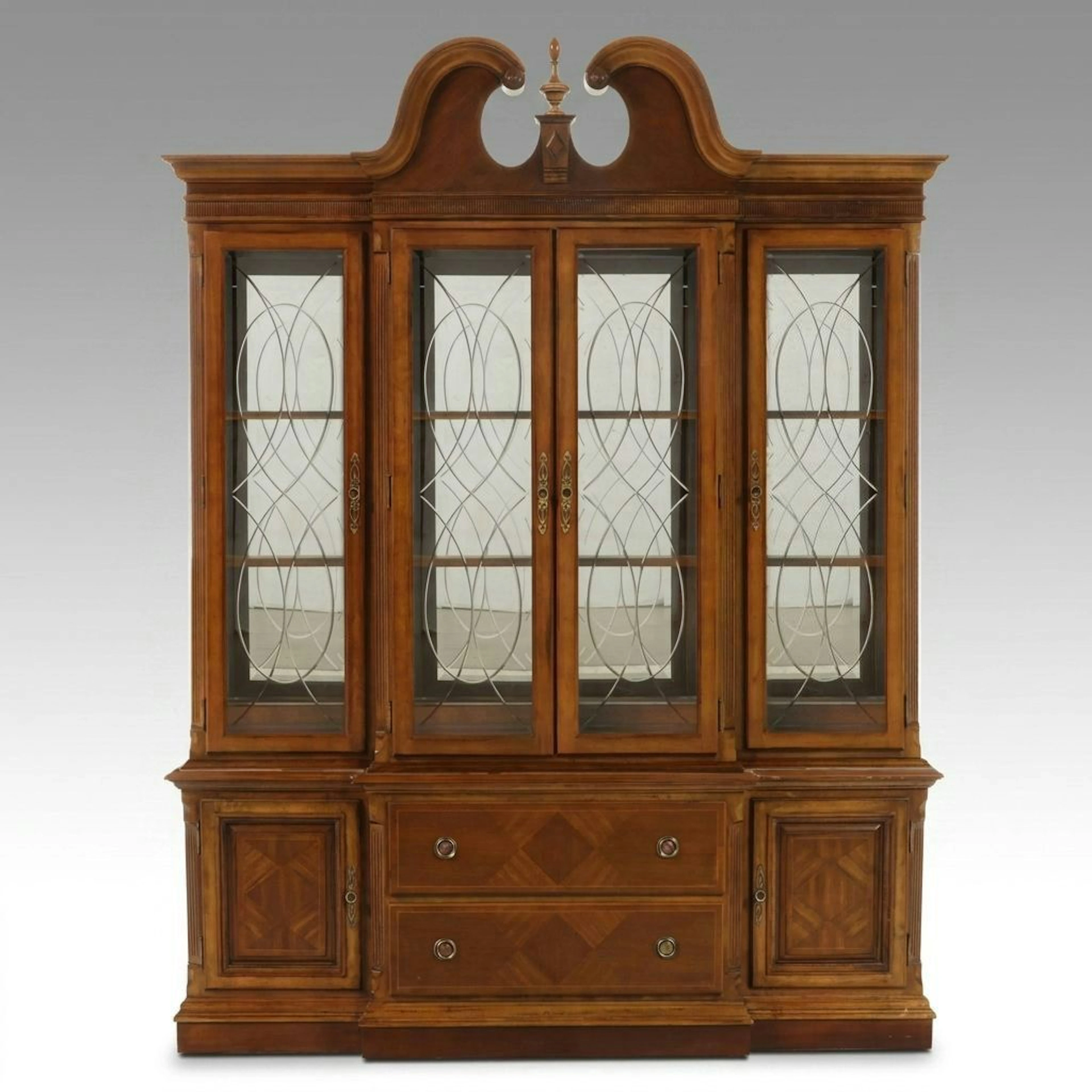 Stanley Furniture Chippendale Style China Cabinet