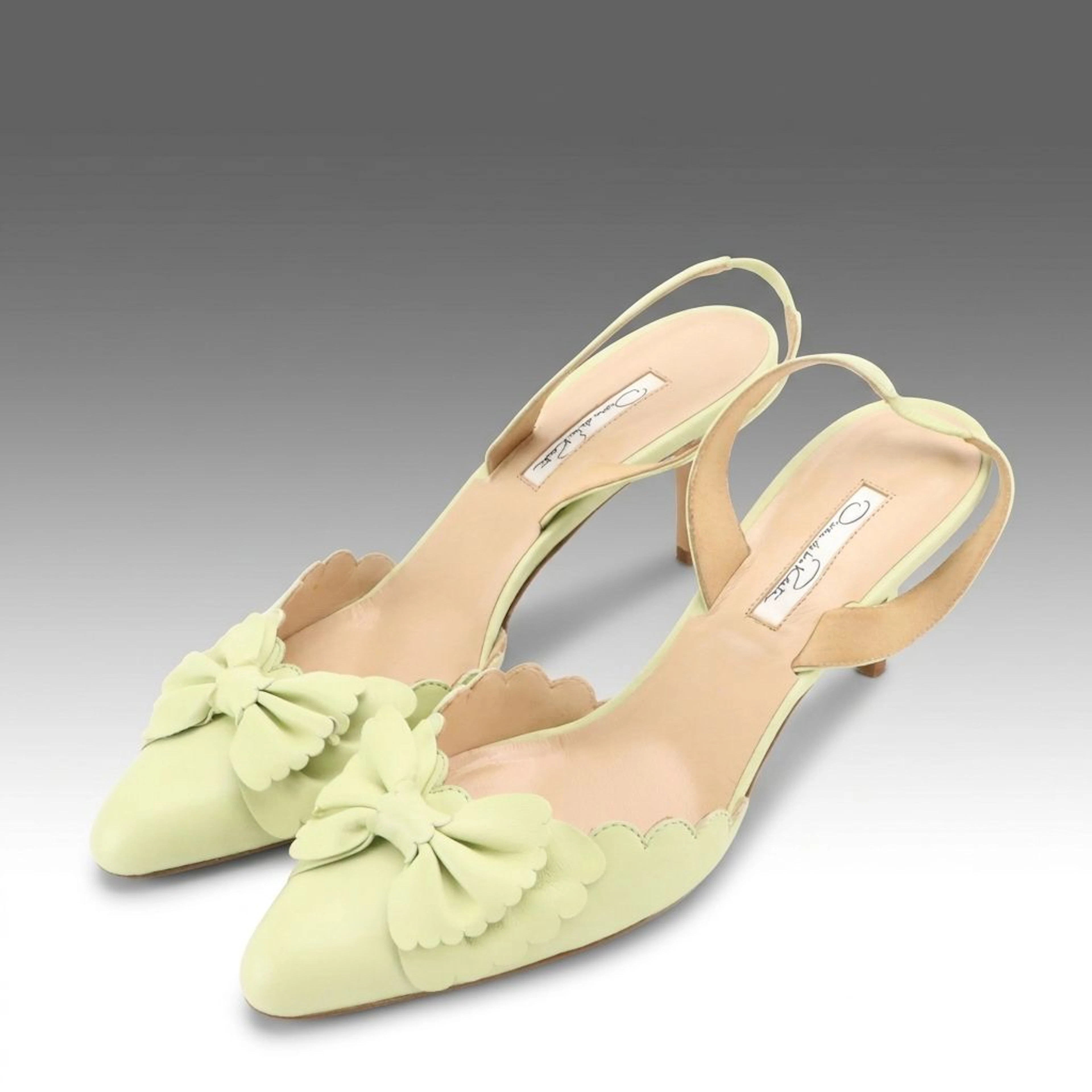 Oscar De La Renta Scallop Edge Slingback Pumps with Bow Details in Lime Leather