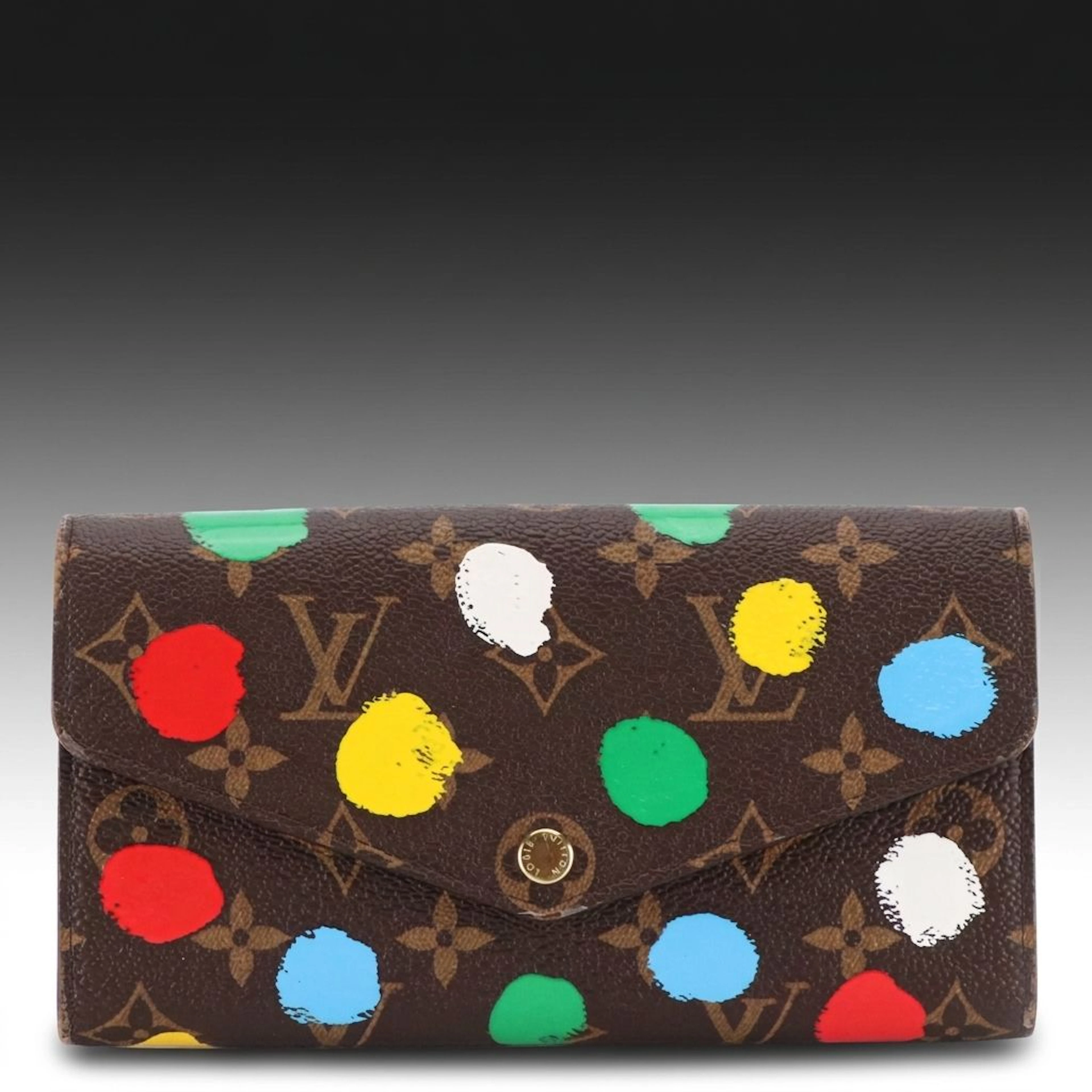 Louis Vuitton x Yayoi Kusama Sarah Wallet NM in Painted Dots Monogram Canvas