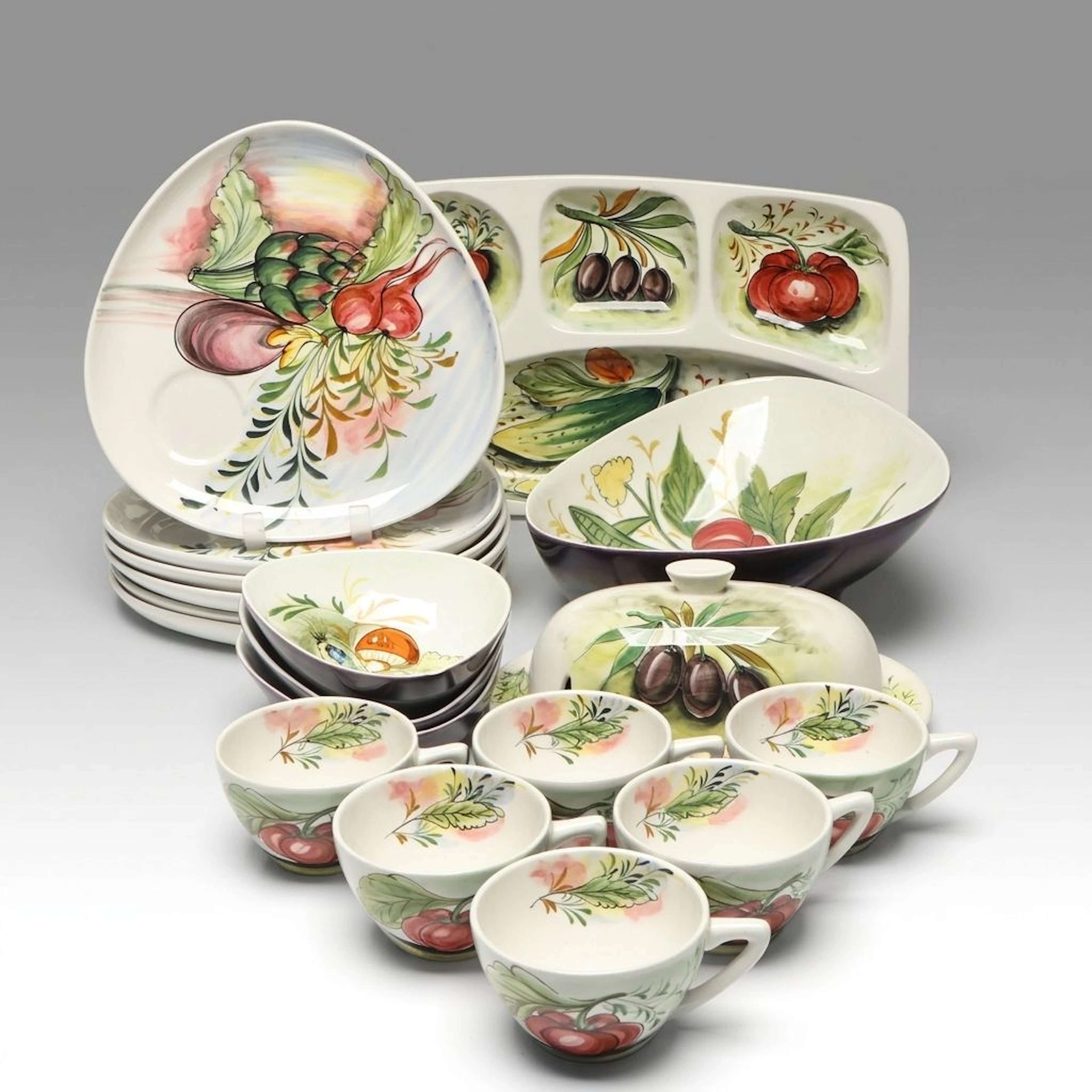 Mancioli Hand-Painted Italian Majolica Dinnerware and Serving Pieces